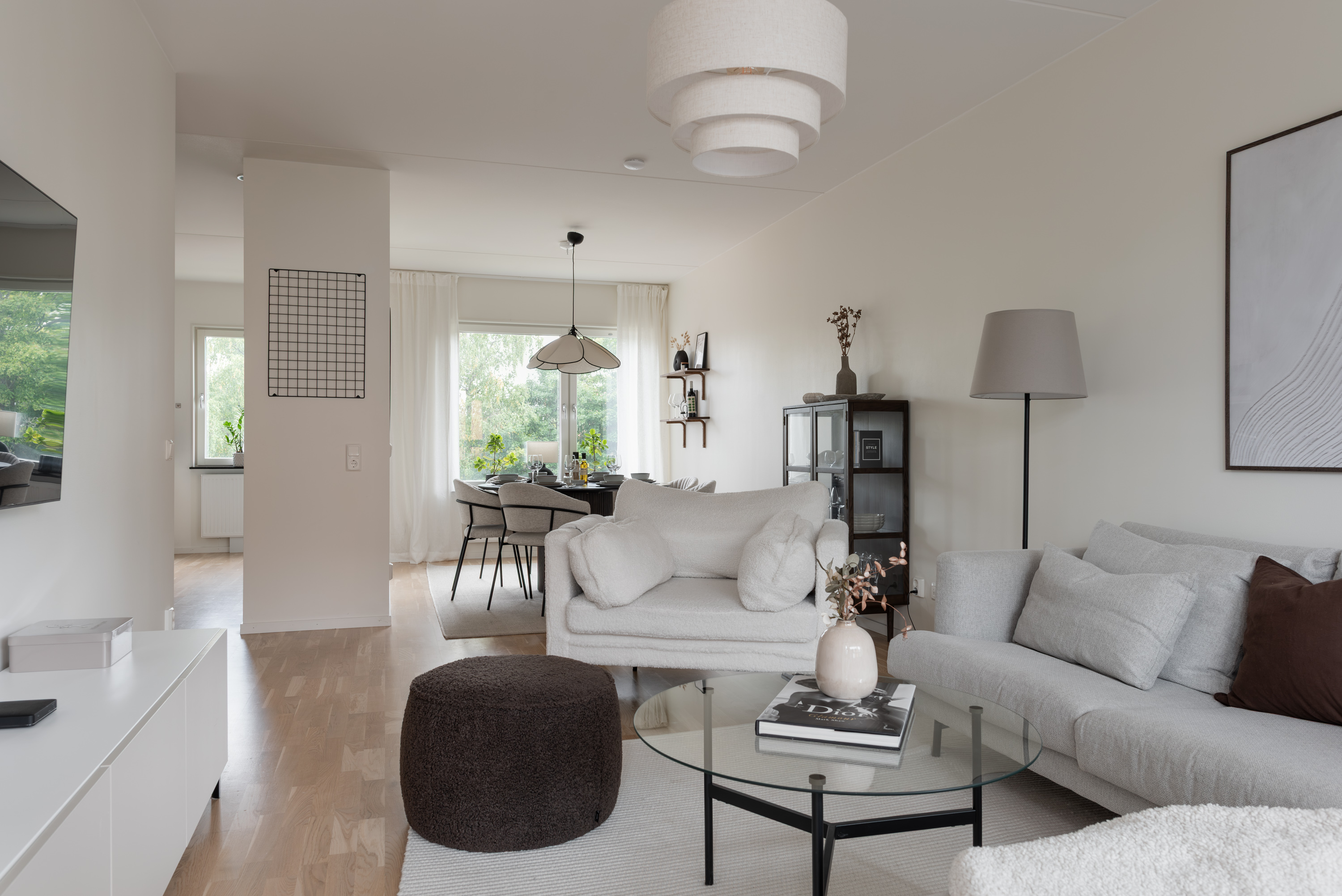 Bostadsbild från Djuphamnsvägen 12B, Till salu i Stohagen, Västerås