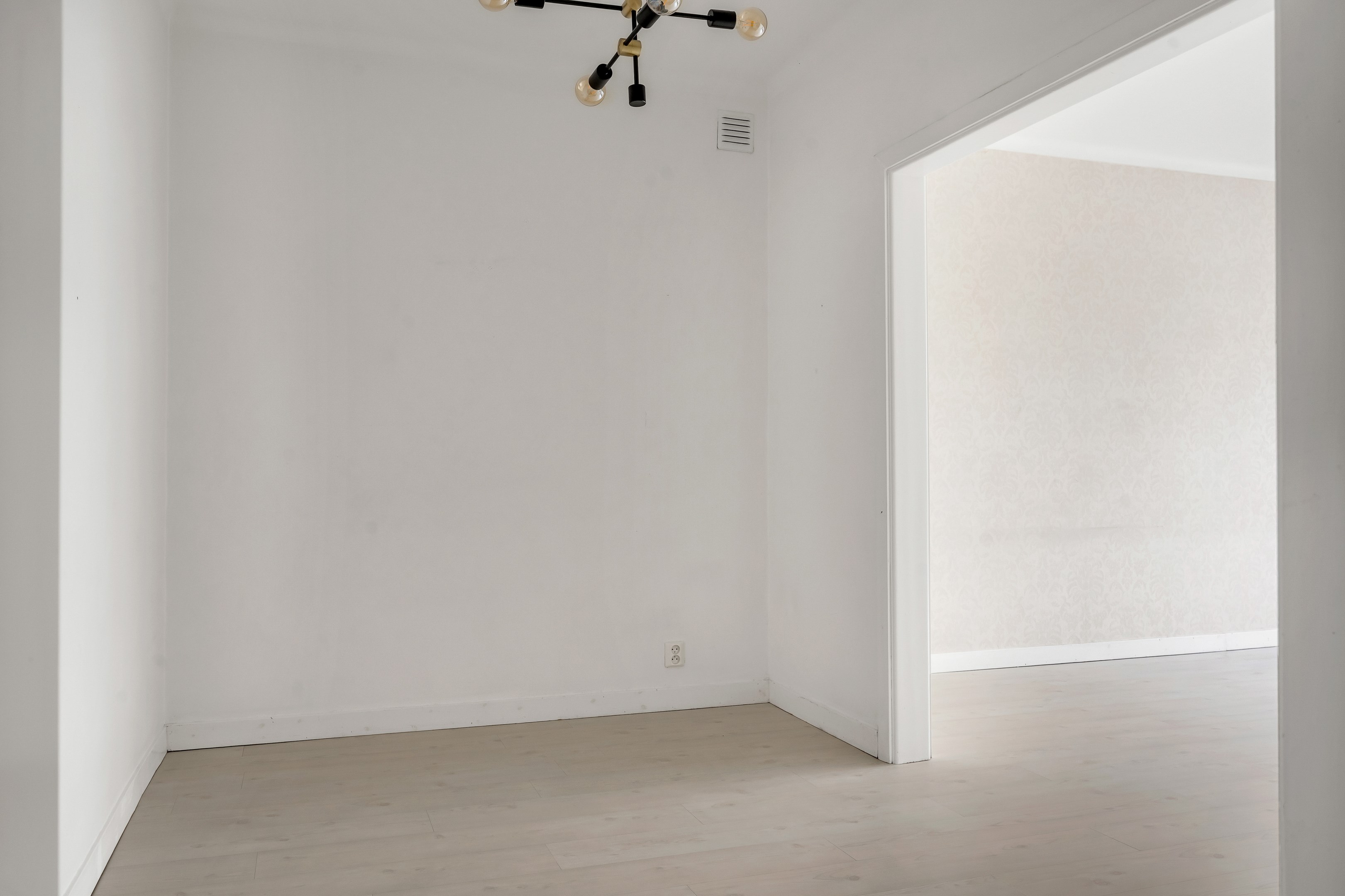 Bostadsbild från Kungsgatan 52 A, Till salu i Centrum, Uppsala