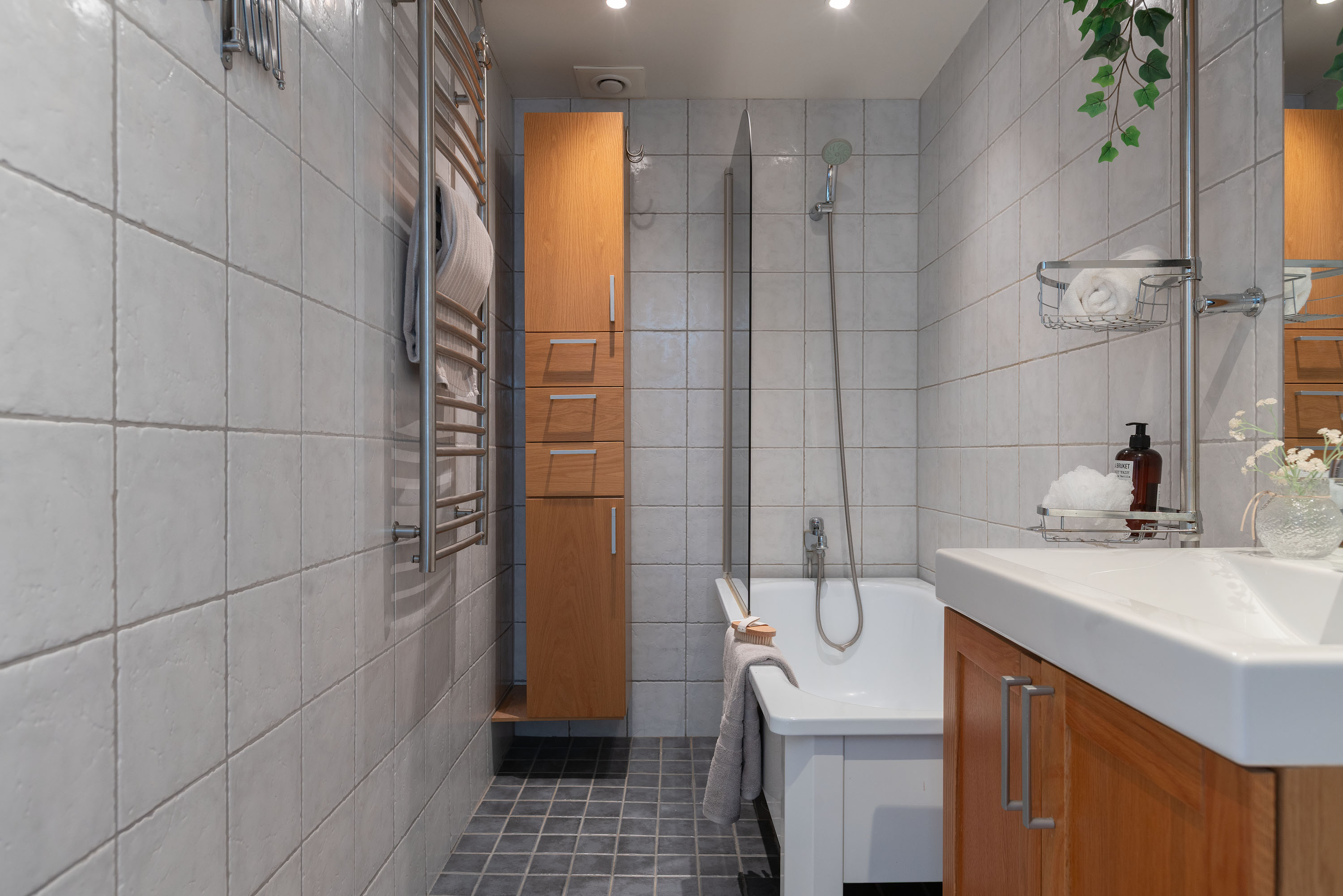 Bostadsbild från Tullingebergsvägen 12D, Till salu i G:a Tullingeberg, Botkyrka