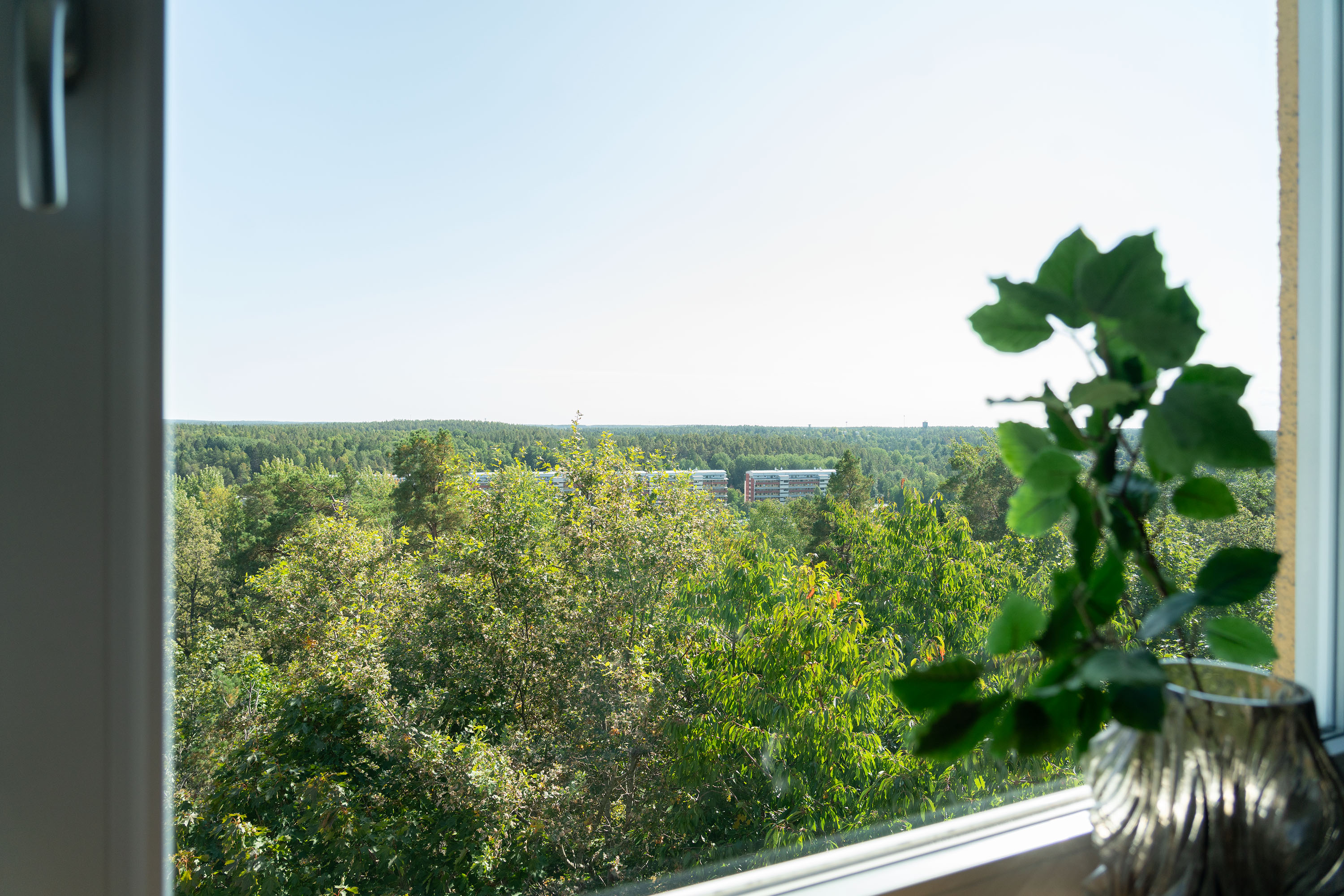 Bostadsbild från Tullingebergsvägen 12D, Till salu i G:a Tullingeberg, Botkyrka