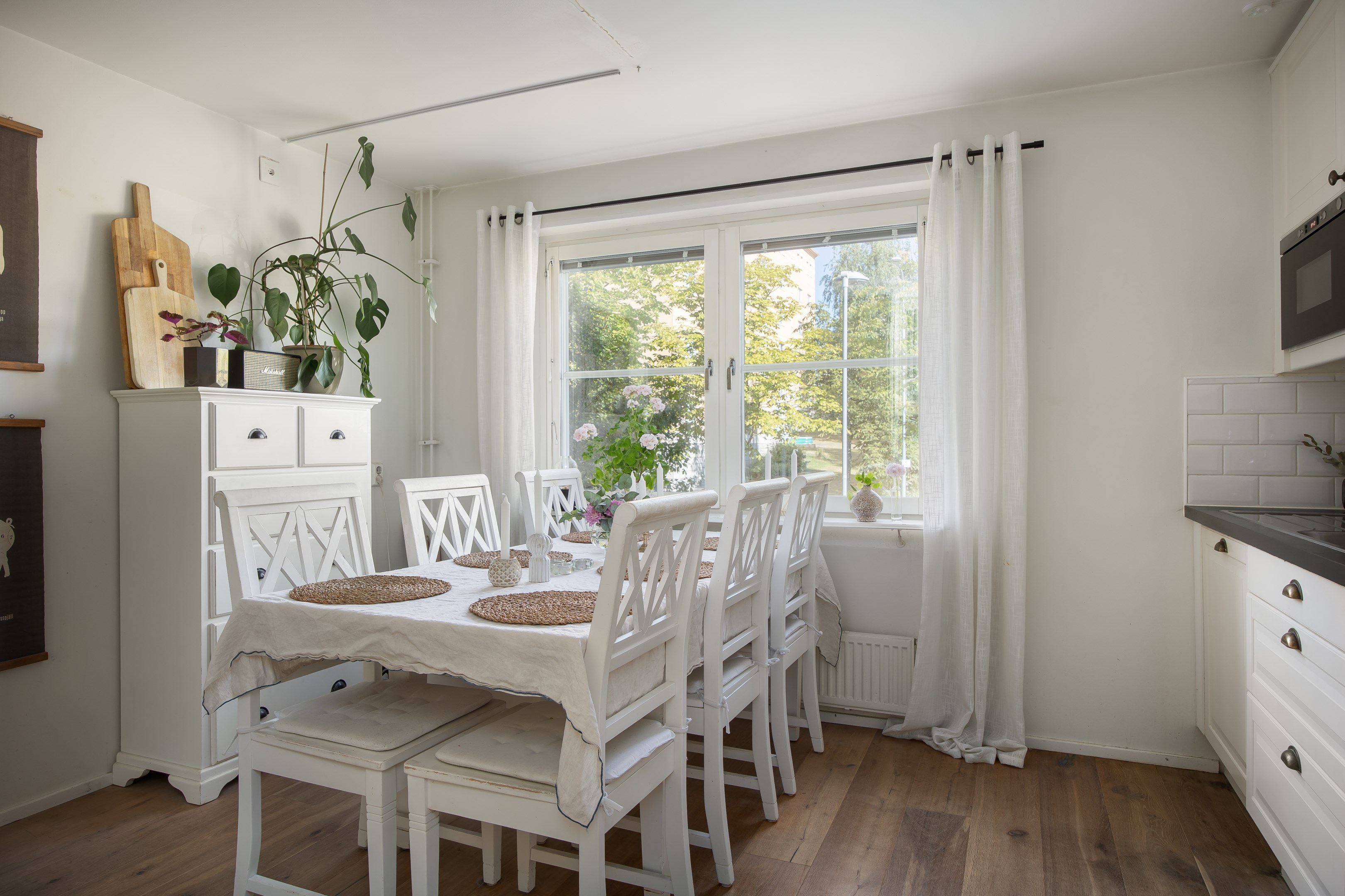 Bostadsbild från Kantatvägen 15, Såld i Nacka Forum, Nacka