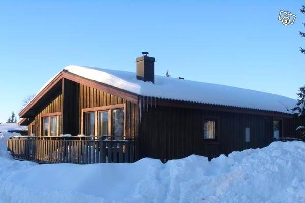   Storfjällsbyn med altan i söderläge