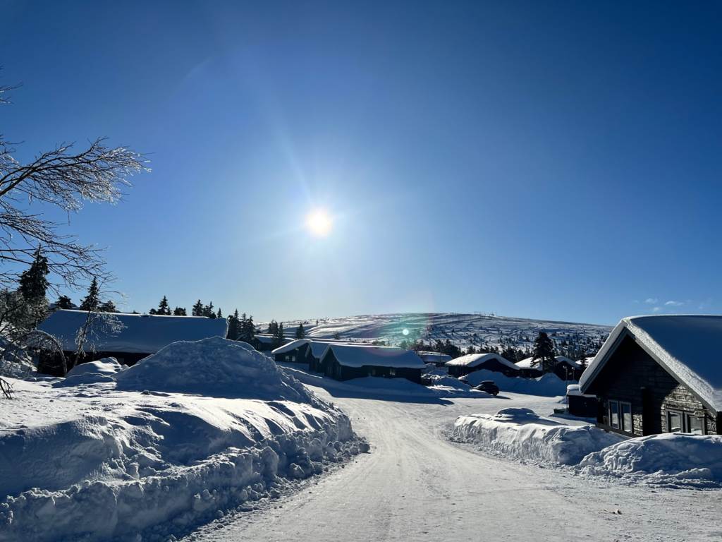 Storfjällsbyn i vinterskrud