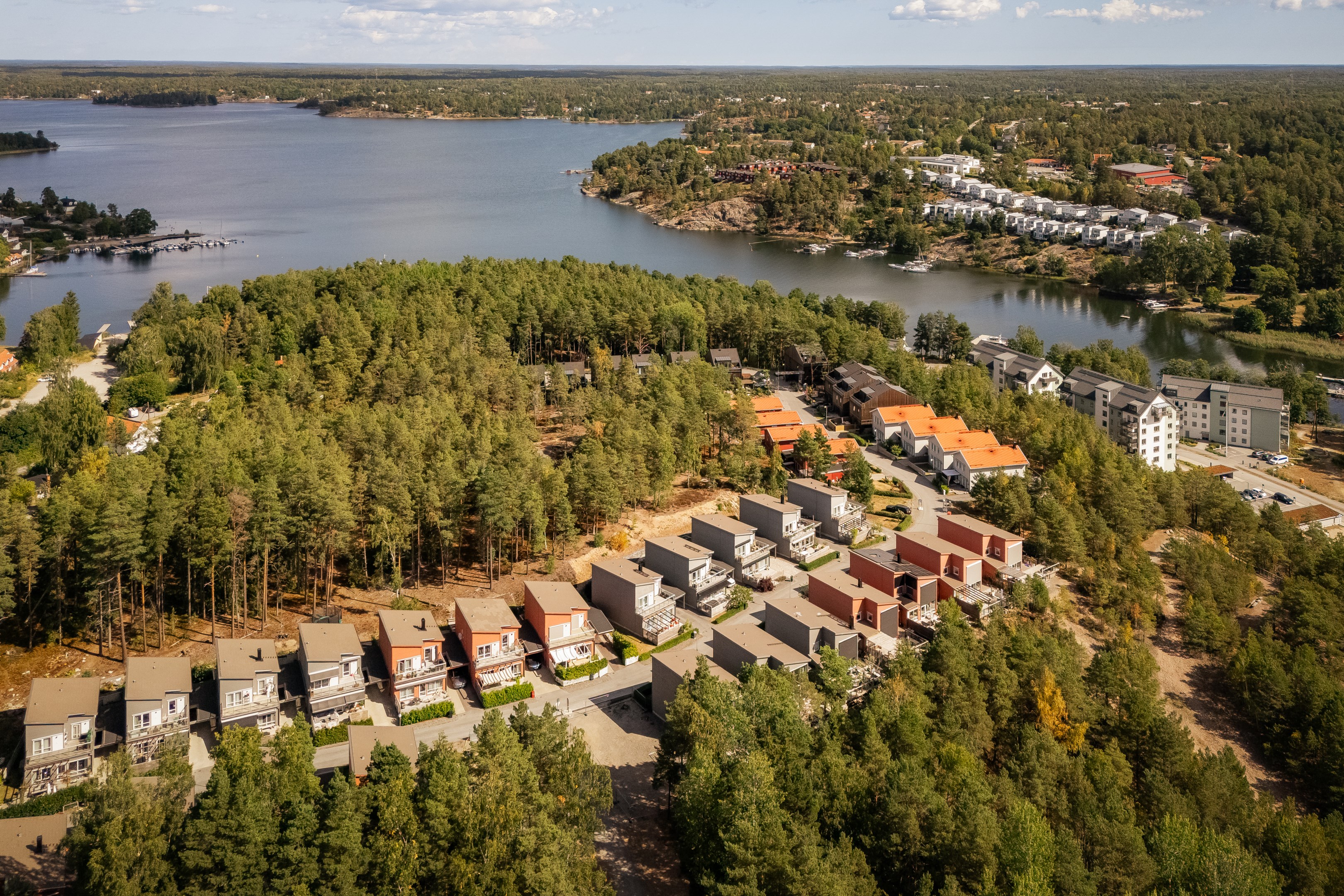 Bostadsbild från Isälvsvägen 20, Kommande i Mörtnäs, Värmdö