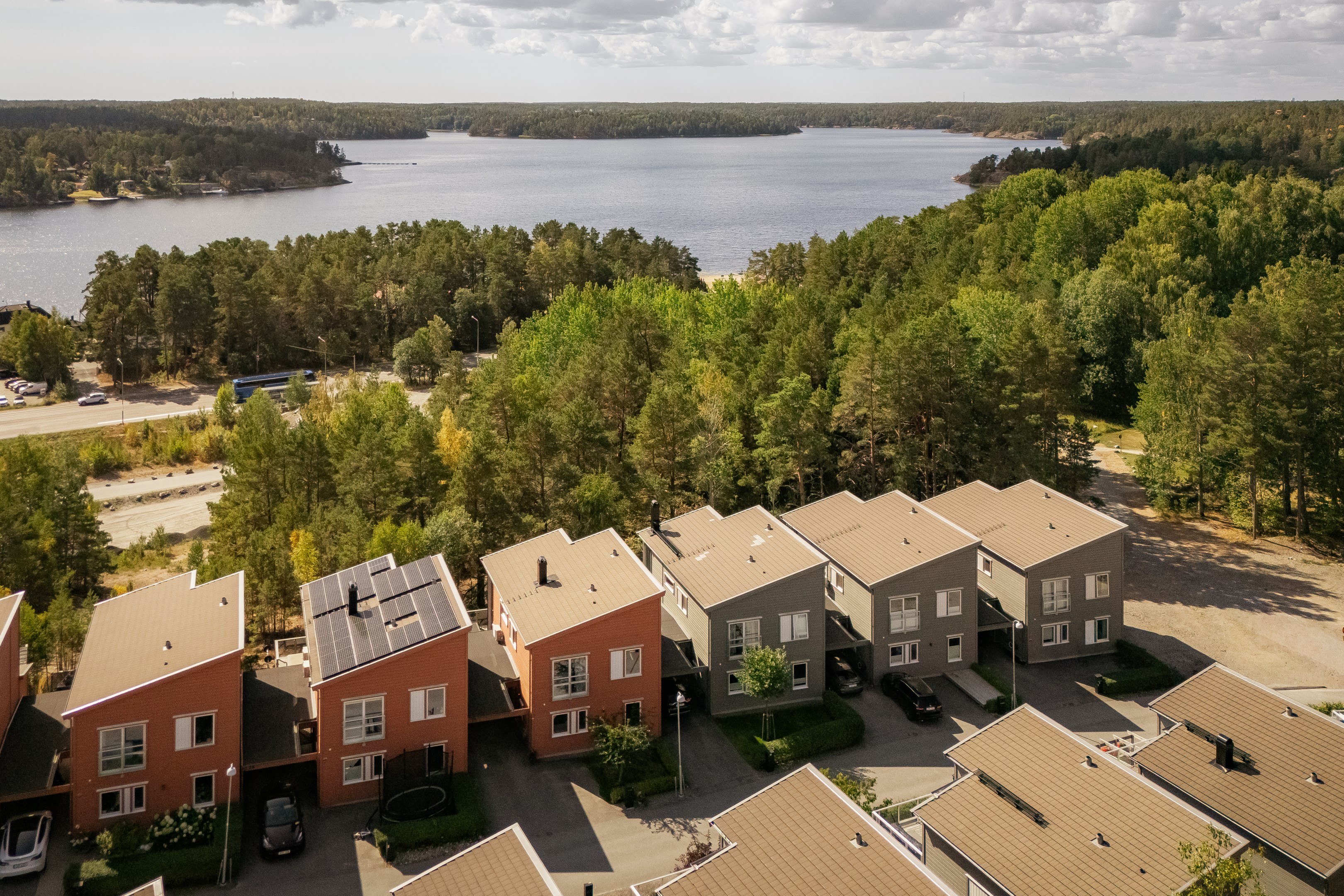 Bostadsbild från Isälvsvägen 20, Kommande i Mörtnäs, Värmdö