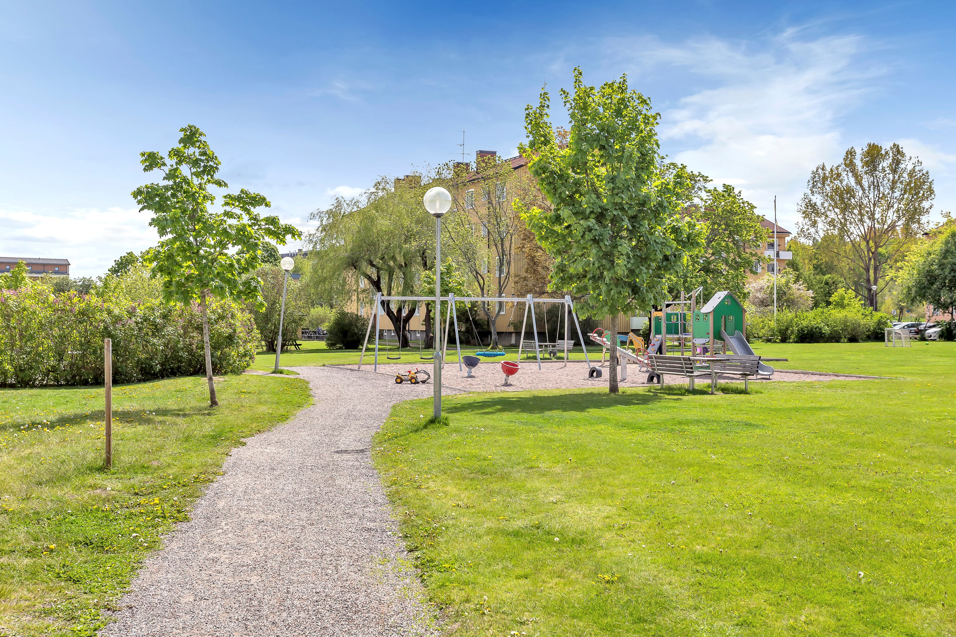 Bostadsbild från Hällbygatan 38B, Till salu i Luthagen, Uppsala