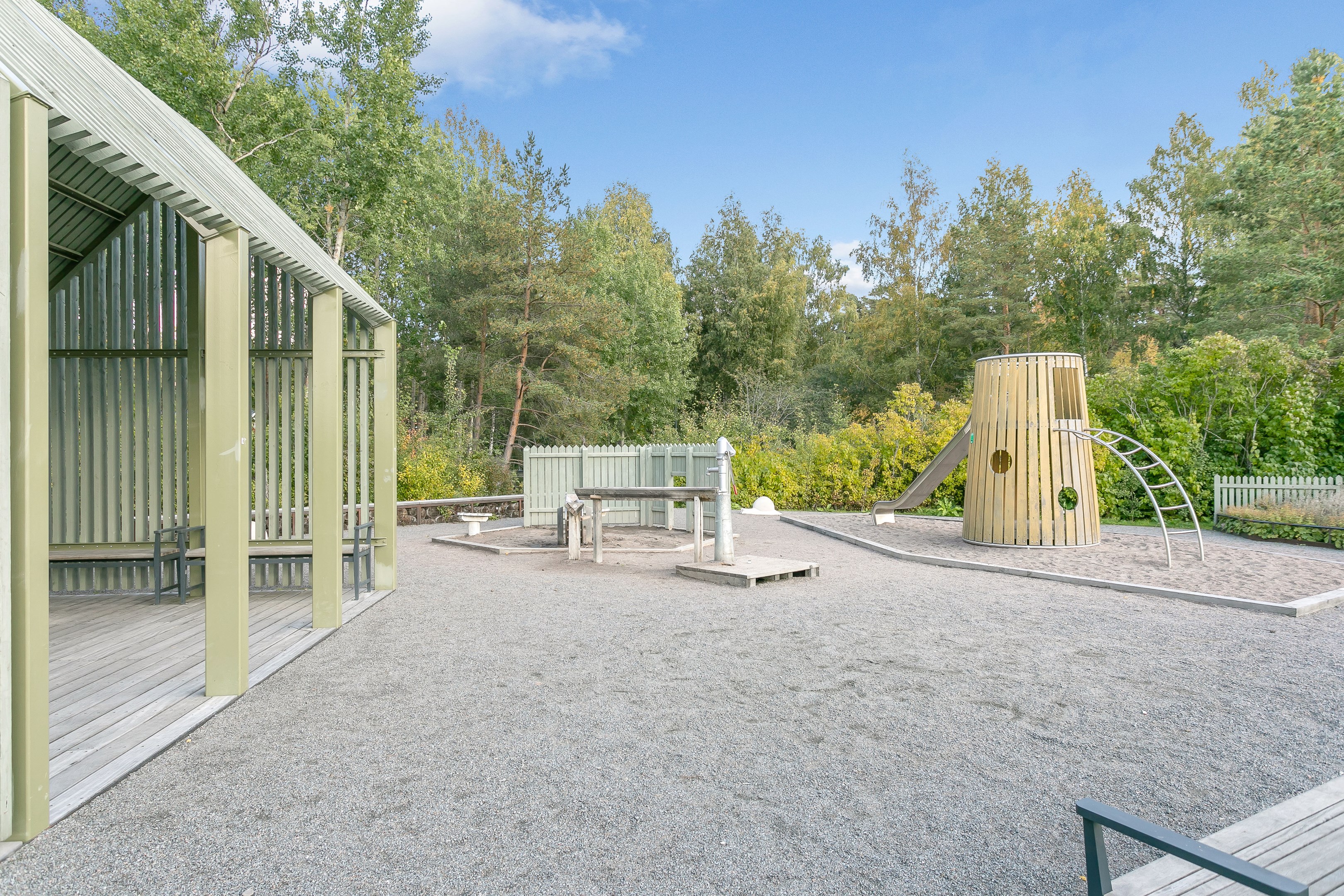 Bostadsbild från Amanuensgatan 1, Till salu i Rosendal, Uppsala