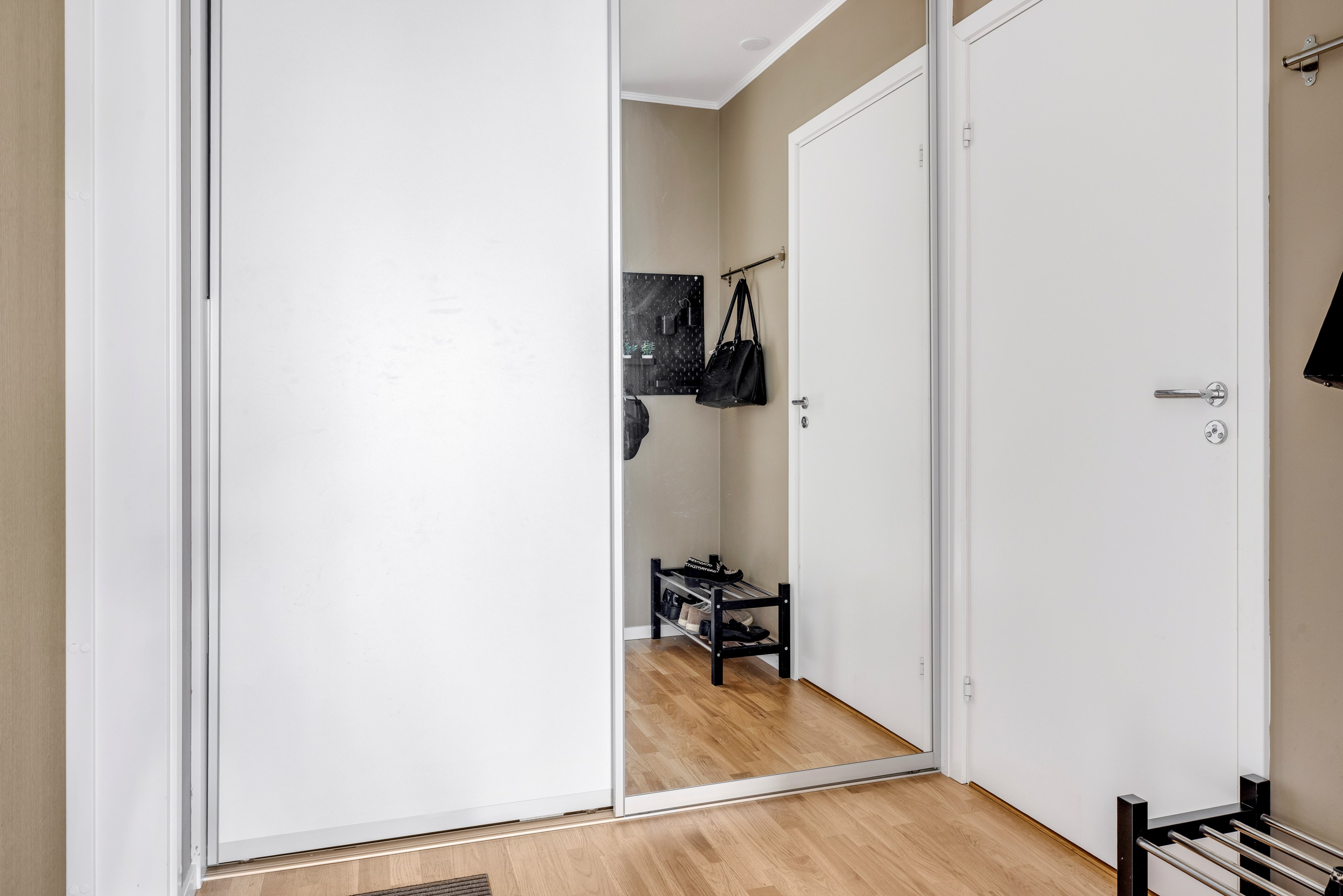 Bostadsbild från Amanuensgatan 1, Till salu i Rosendal, Uppsala