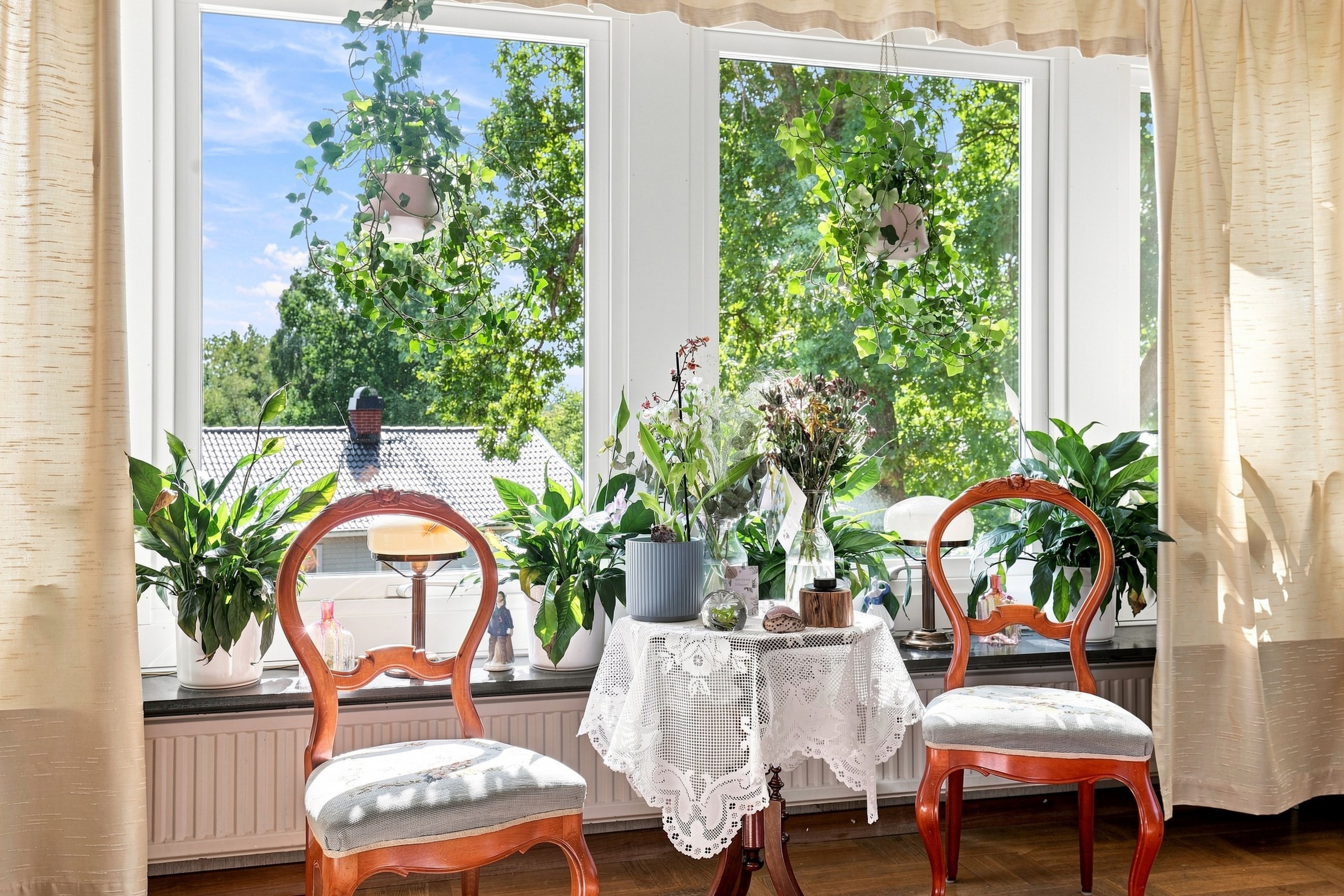 Nya 4 fina, stora 3-glasfönster