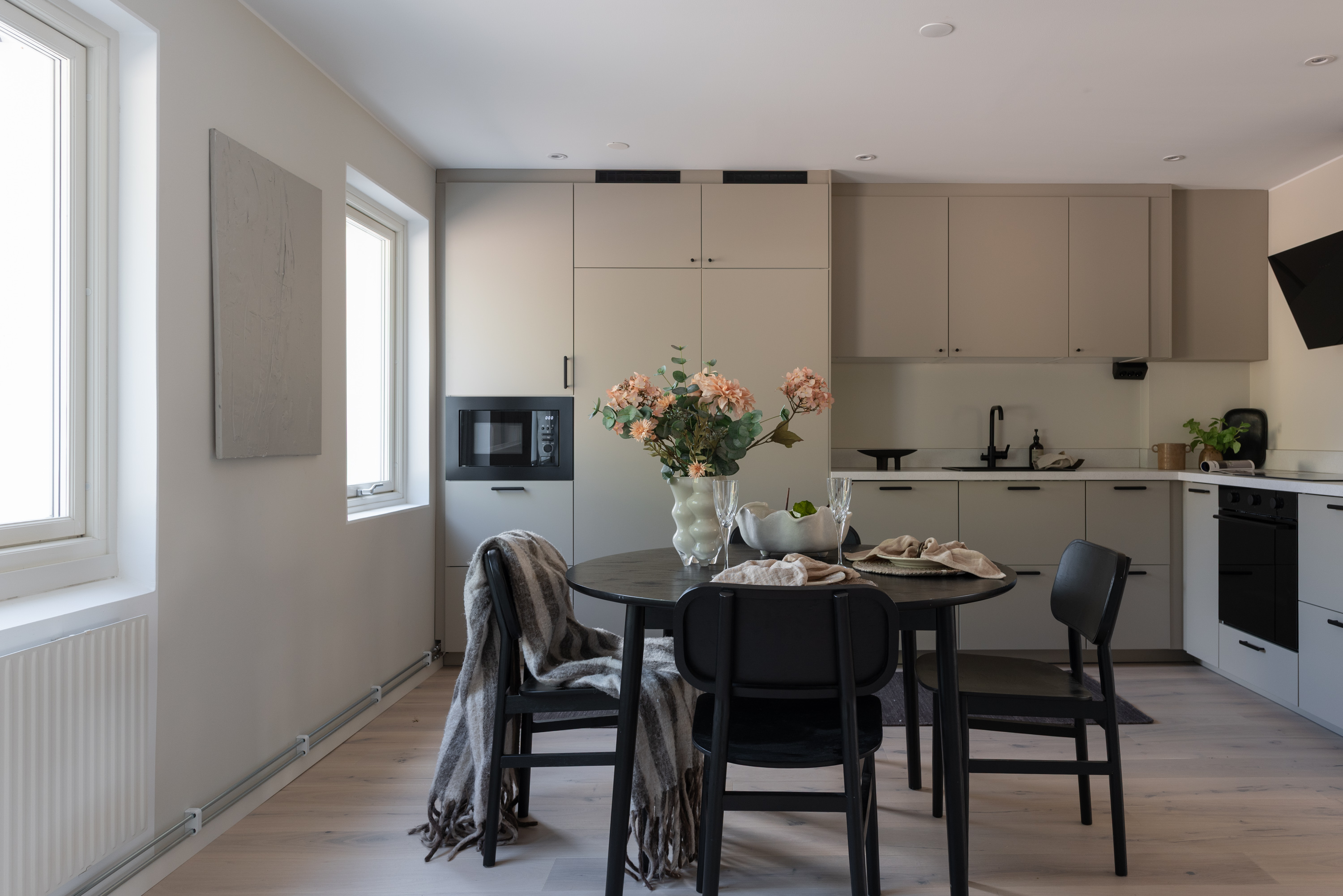 Bostadsbild från Lövstagatan 93, Såld i Malmaberg, Västerås
