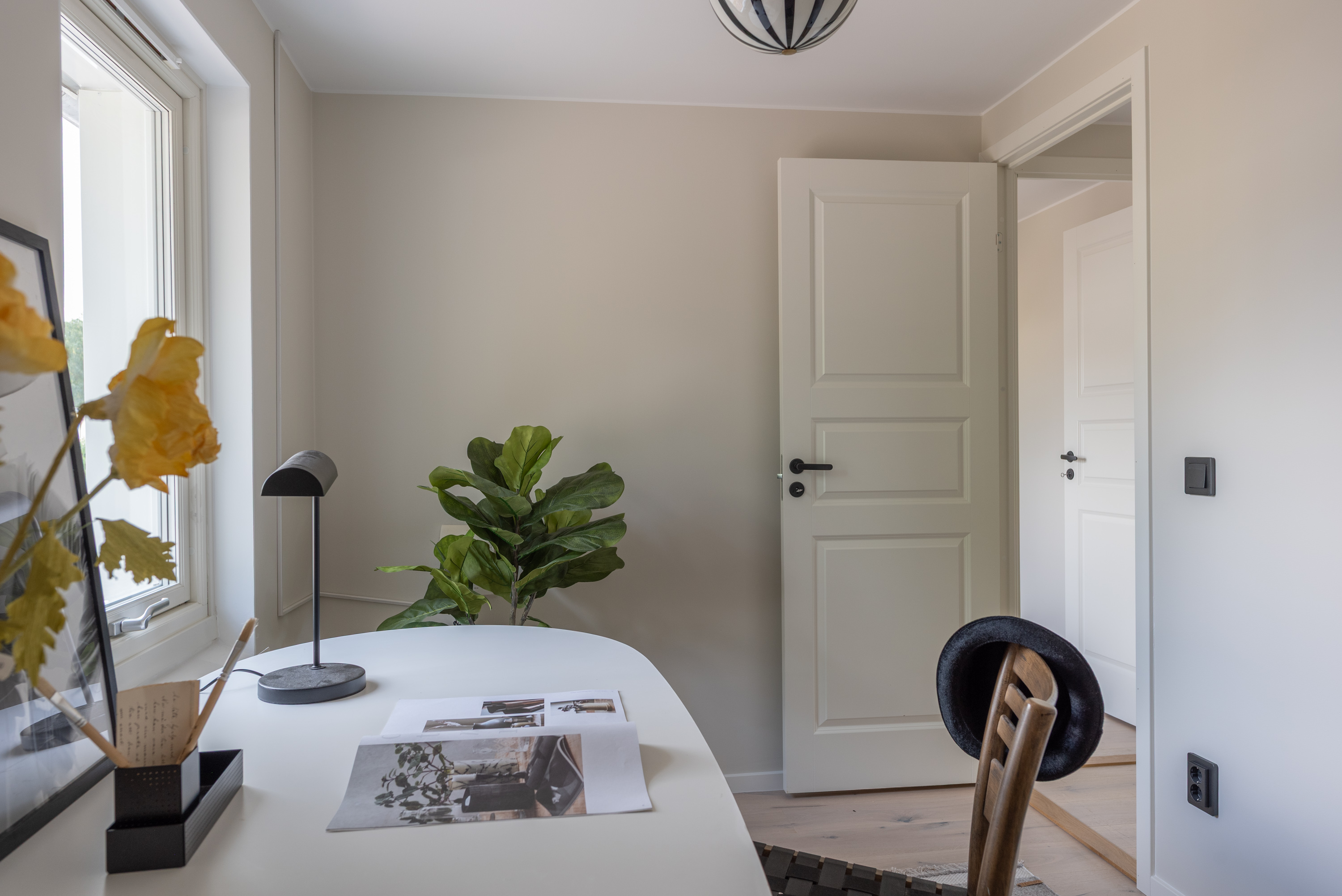 Bostadsbild från Lövstagatan 93, Såld i Malmaberg, Västerås