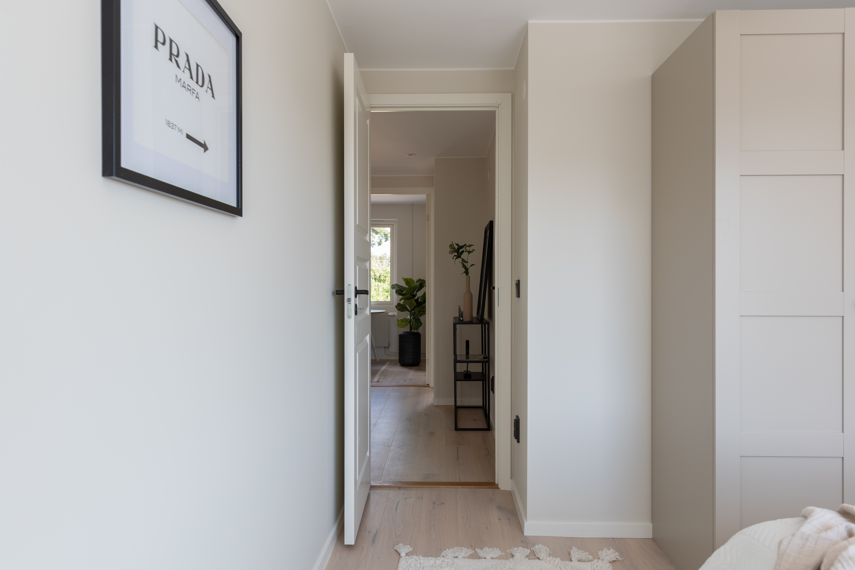 Bostadsbild från Lövstagatan 93, Såld i Malmaberg, Västerås