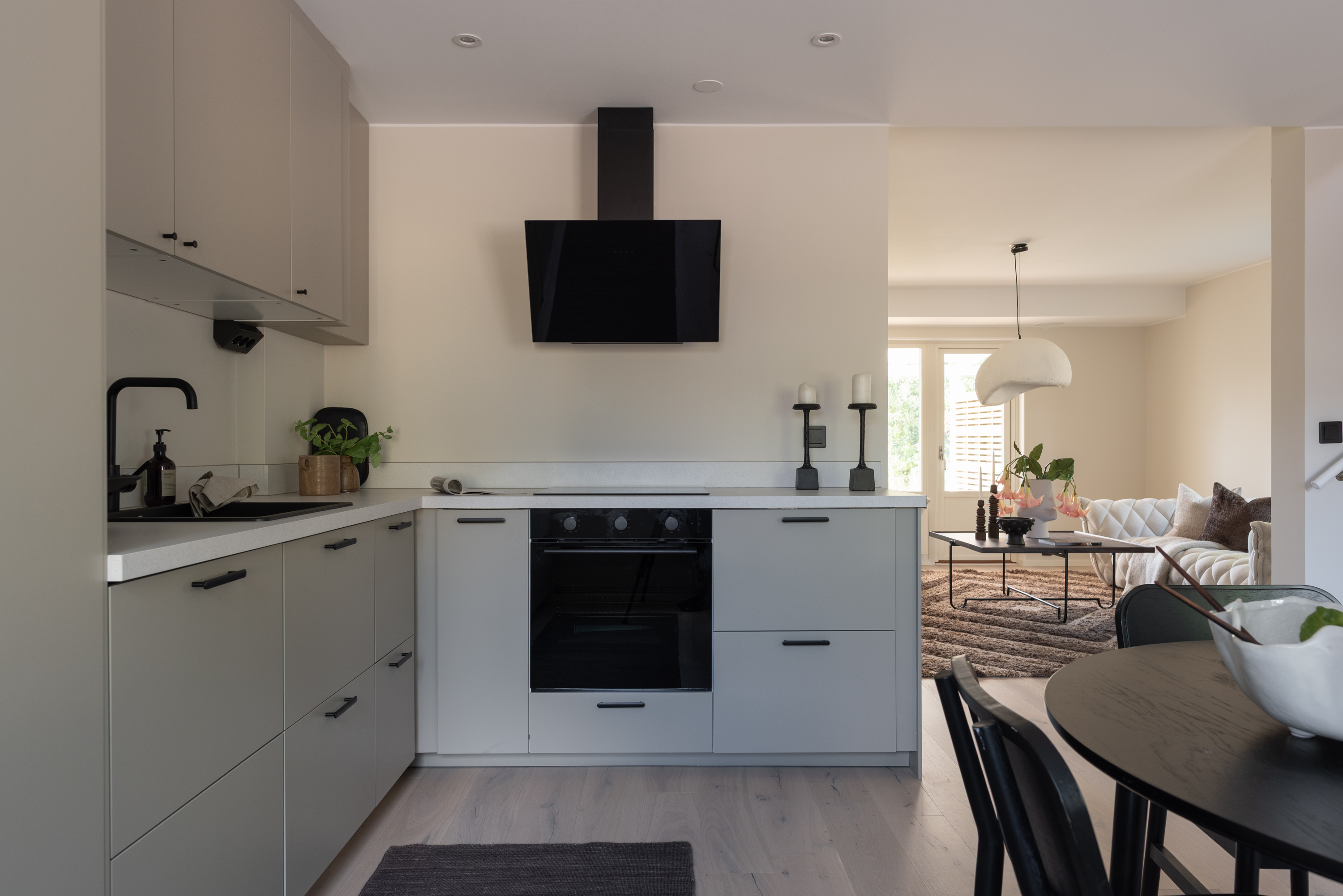 Bostadsbild från Lövstagatan 93, Såld i Malmaberg, Västerås