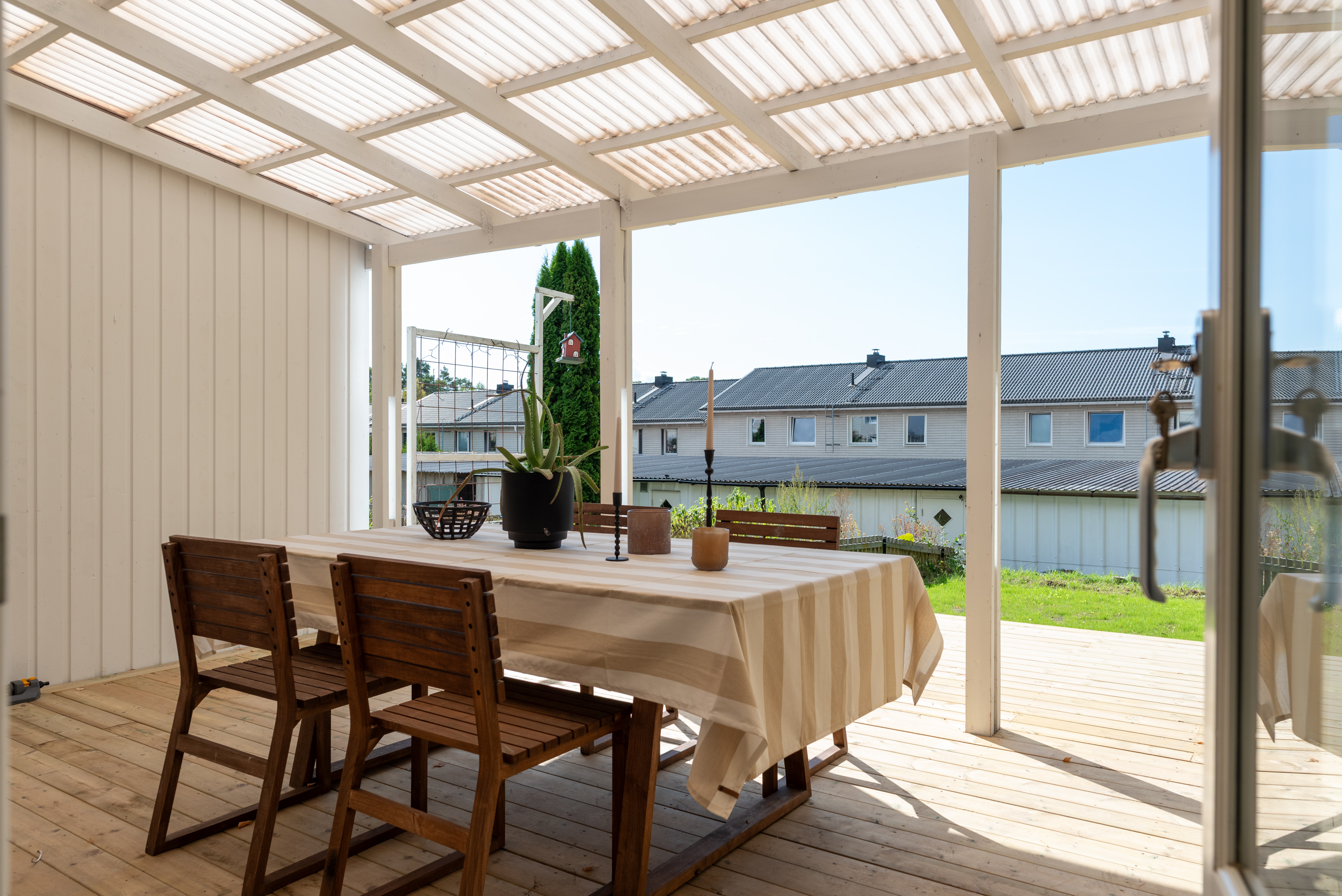 Bostadsbild från Lövstagatan 93, Såld i Malmaberg, Västerås