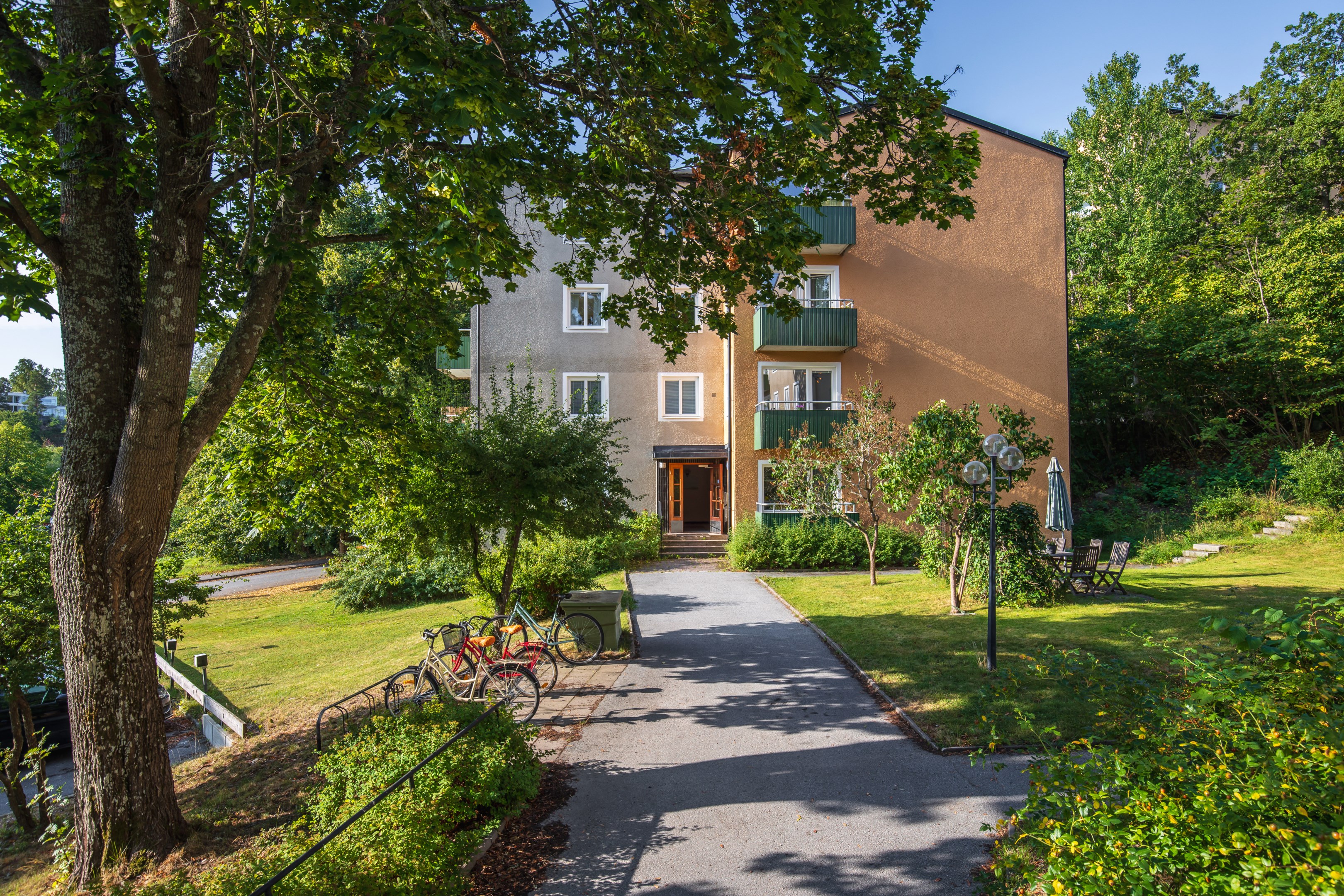 Bostadsbild från Beckasinvägen 33, 1tr, Till salu i Saltängen, Nacka
