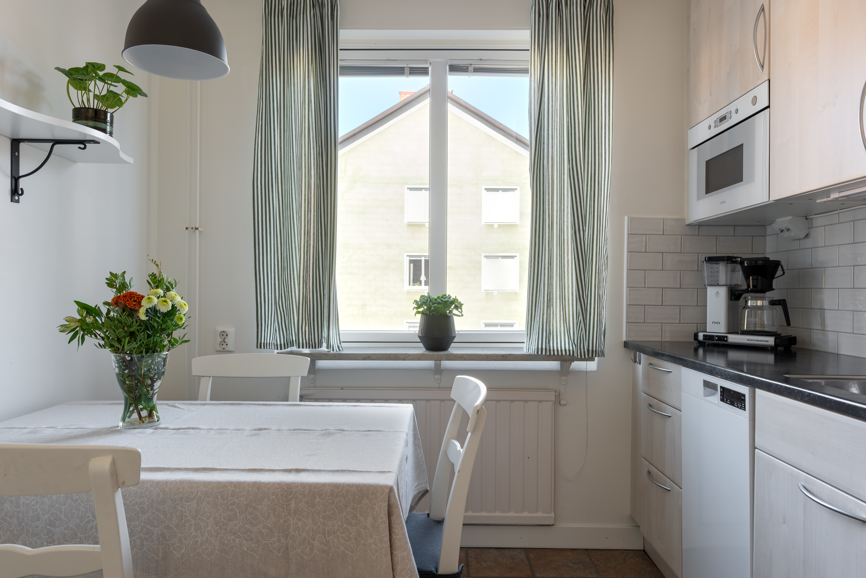 Svärdsliljegatan 5C – bild 3