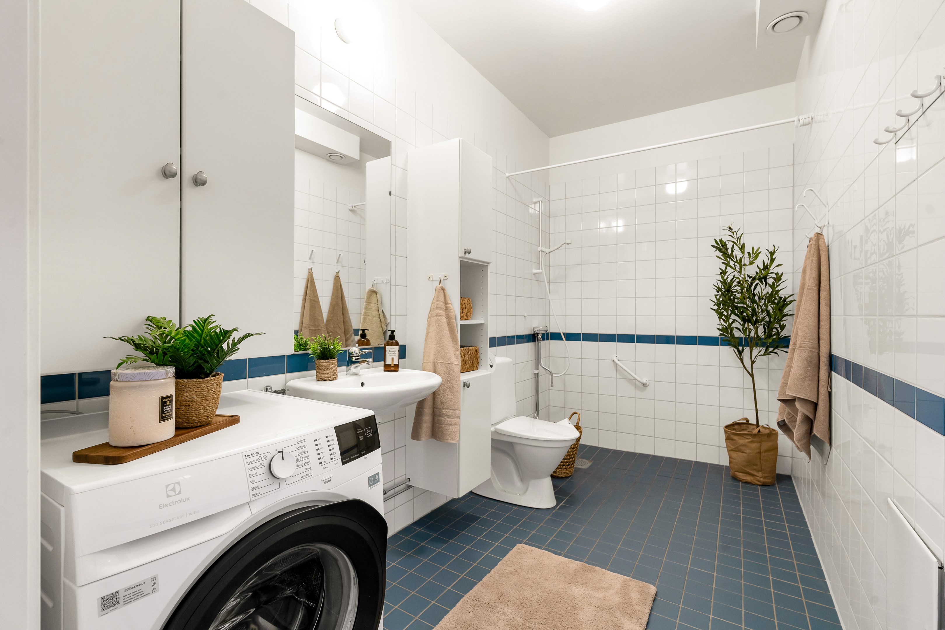 Bostadsbild från Blackebergsplan 10, Till salu i Bromma - Blackeberg, Stockholm