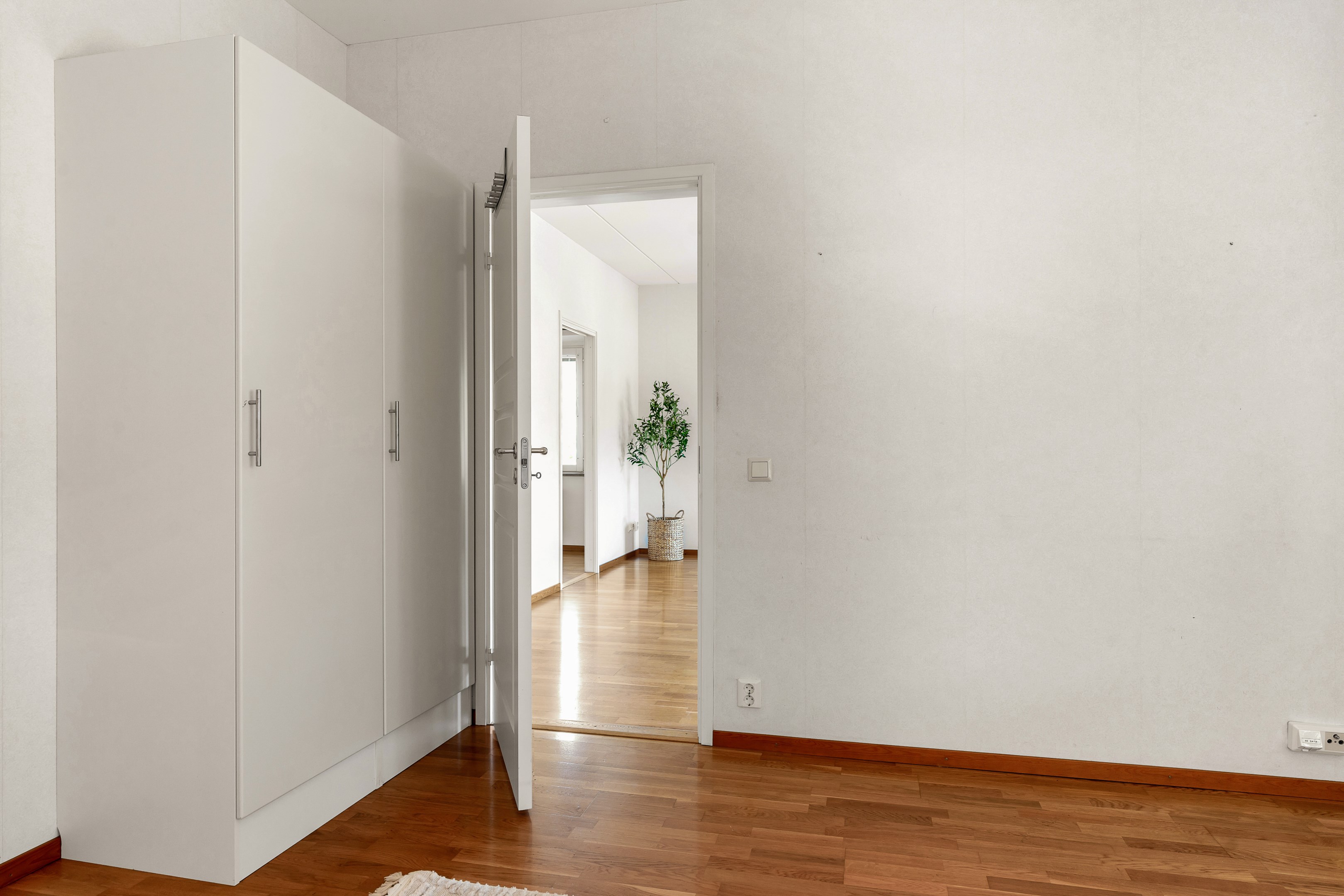 Bostadsbild från Blackebergsplan 10, Till salu i Bromma - Blackeberg, Stockholm