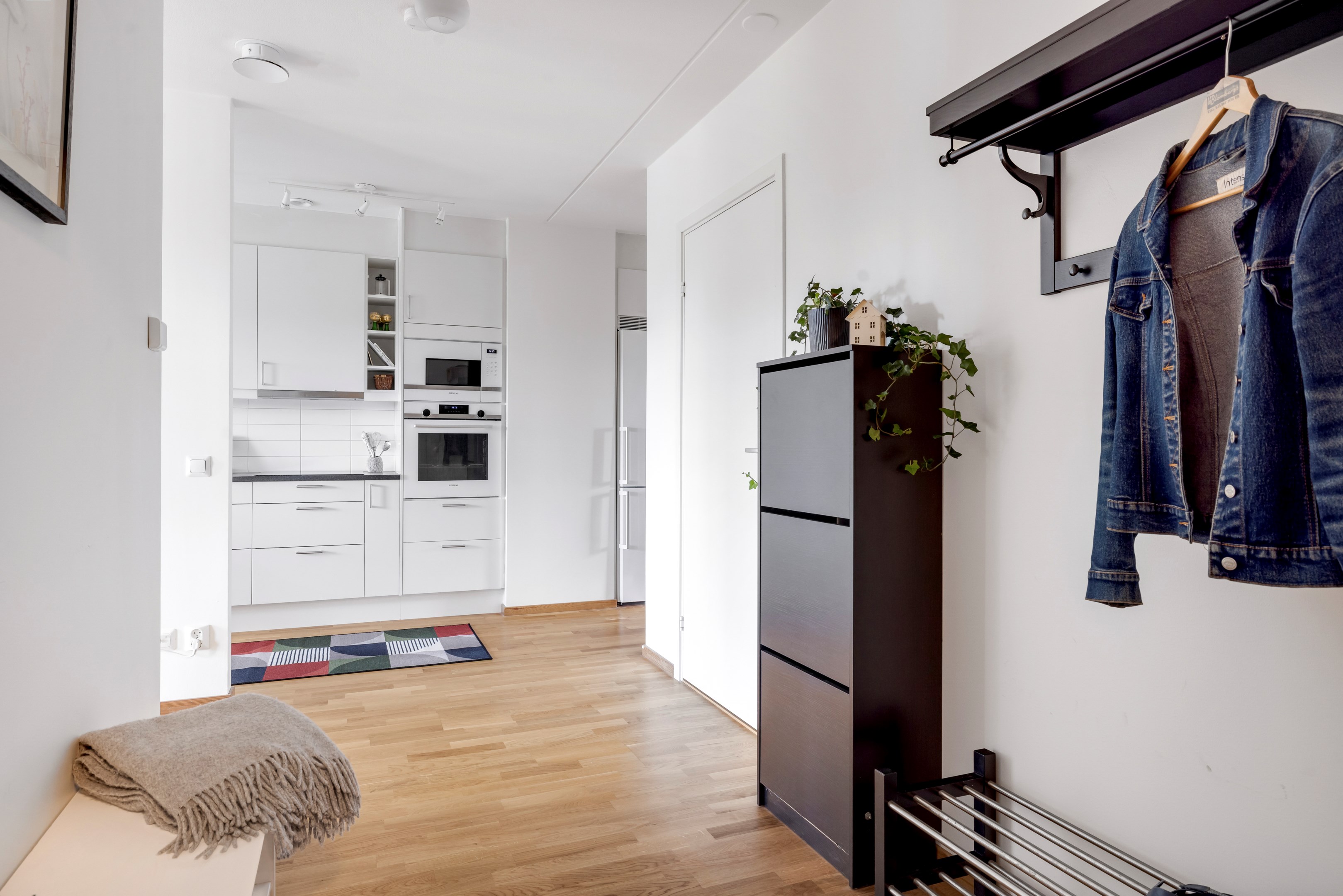Bostadsbild från Råbyvägen 86, Till salu i Kapellgärdet, Uppsala