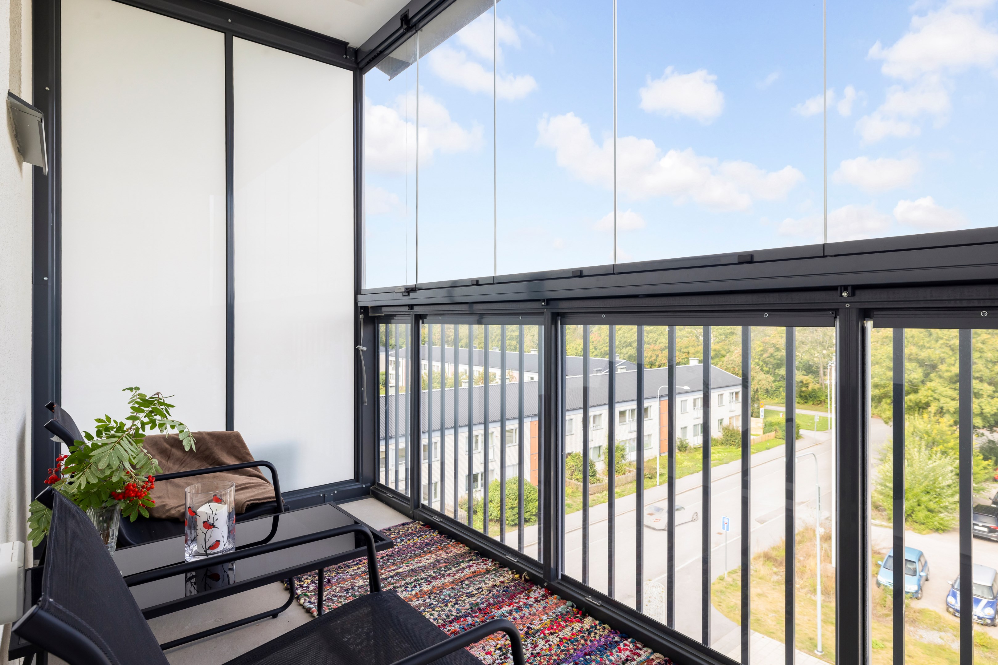 Bostadsbild från Råbyvägen 86, Till salu i Kapellgärdet, Uppsala