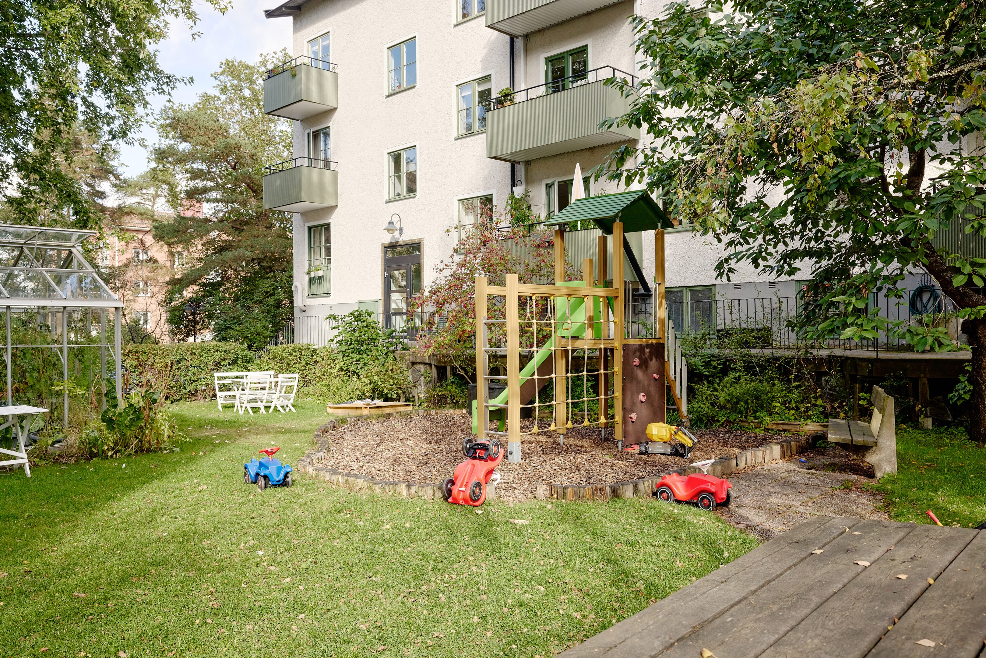 Bostadsbild från Nyårsvägen 10, 3 tr, Kommande i Midsommarkransen, Stockholm
