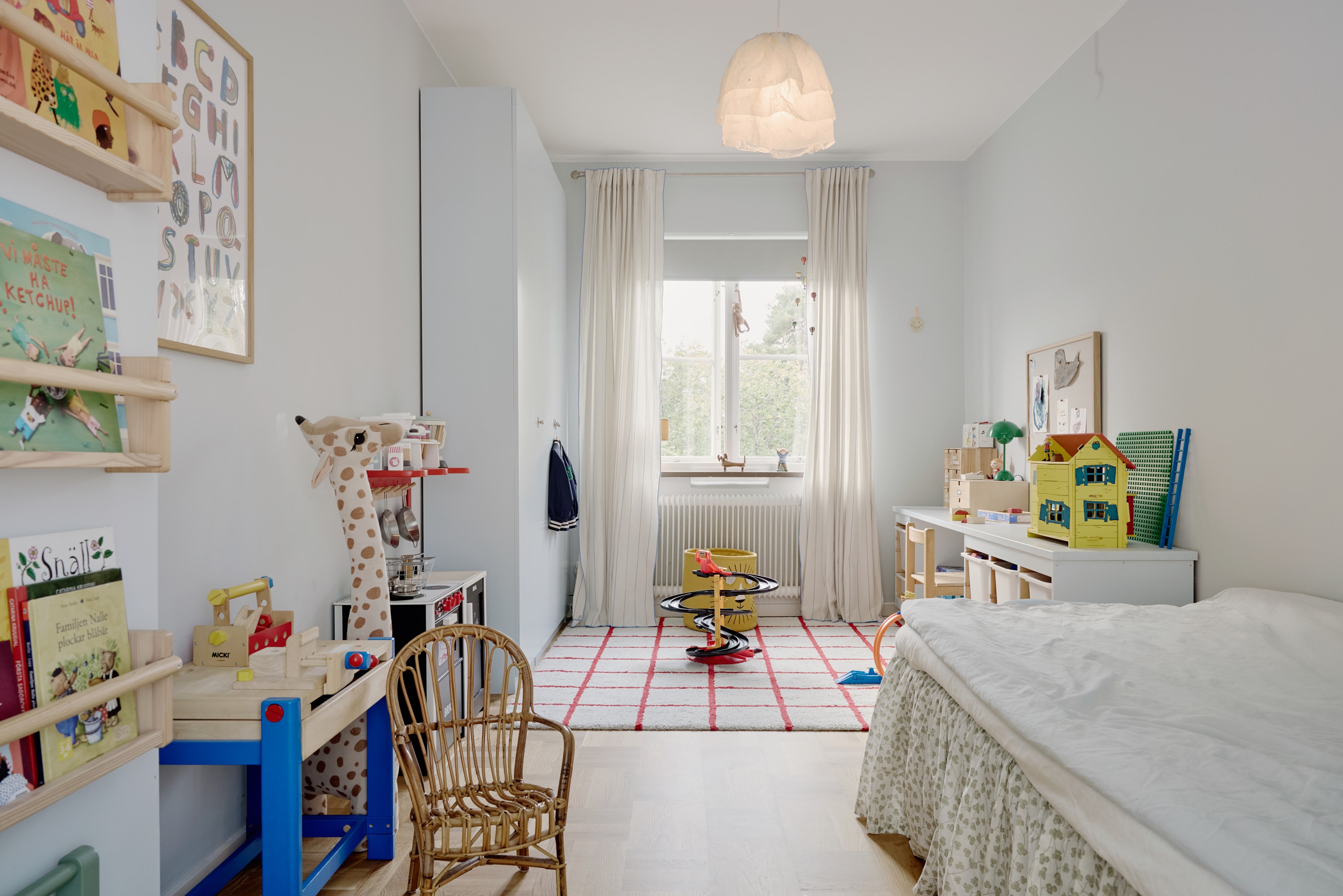 Bostadsbild från Nyårsvägen 10, 3 tr, Kommande i Midsommarkransen, Stockholm