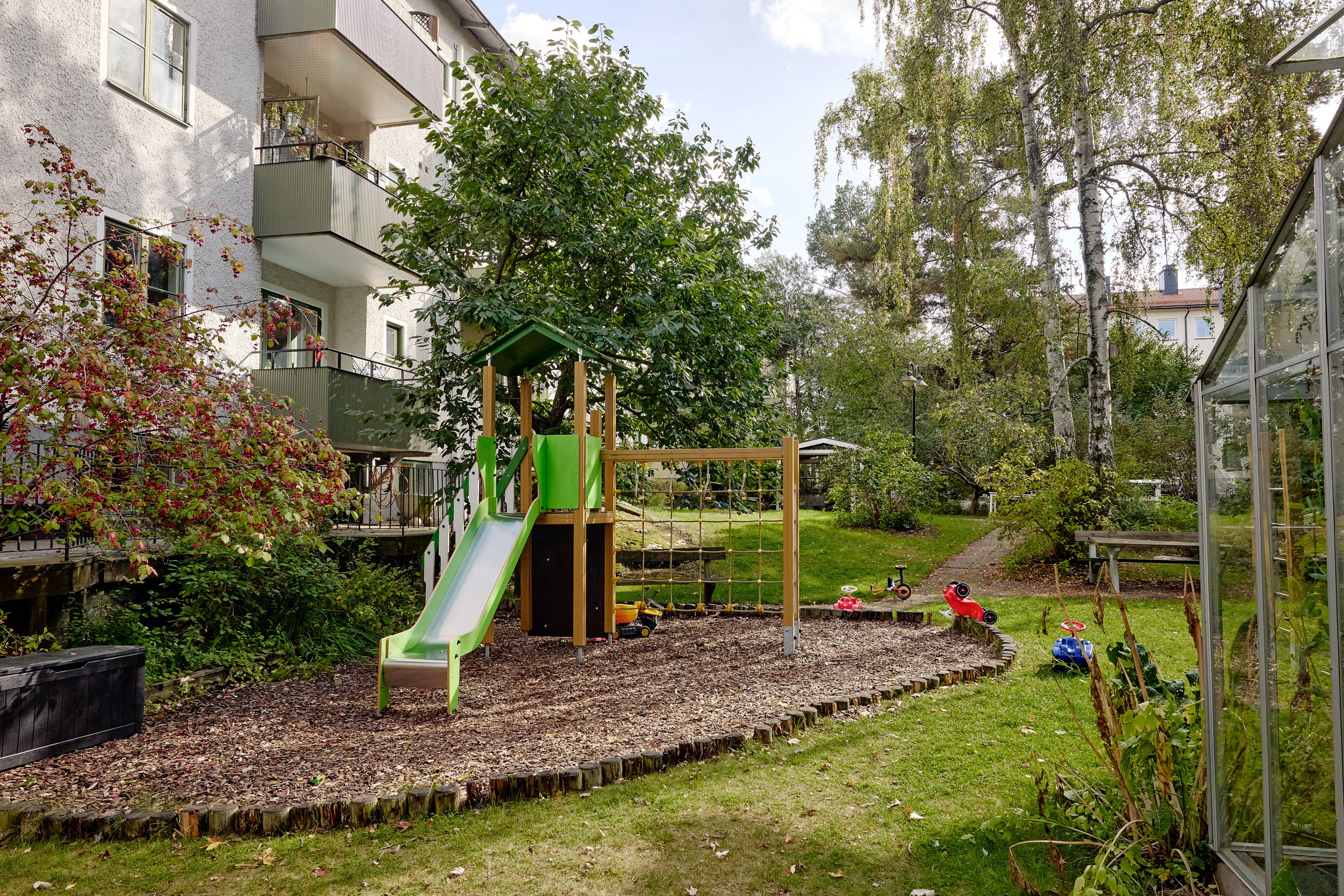Bostadsbild från Nyårsvägen 10, 3 tr, Kommande i Midsommarkransen, Stockholm