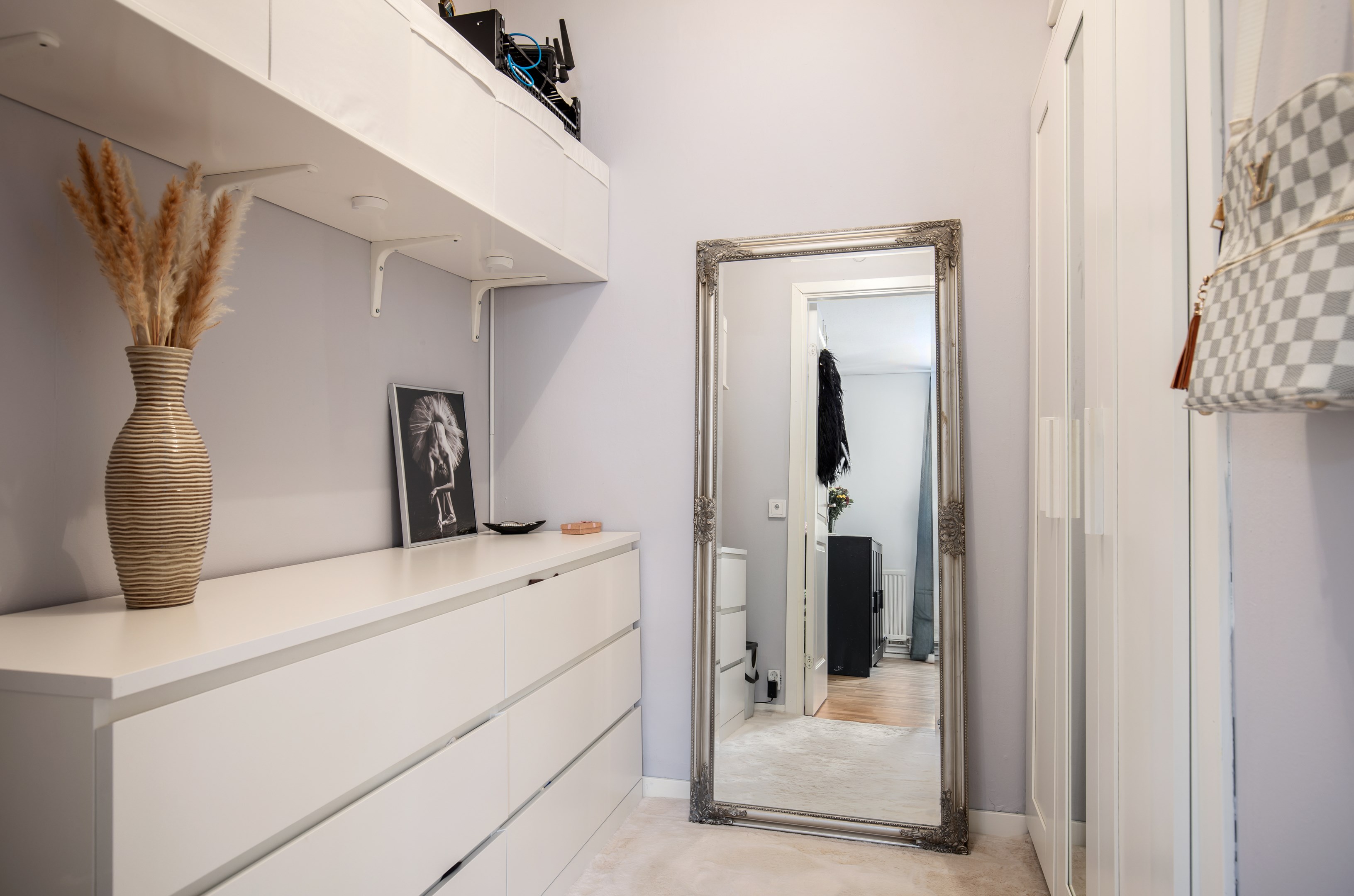 Bostadsbild från Ormingeringen 24A, Till salu i Västra Orminge, Nacka
