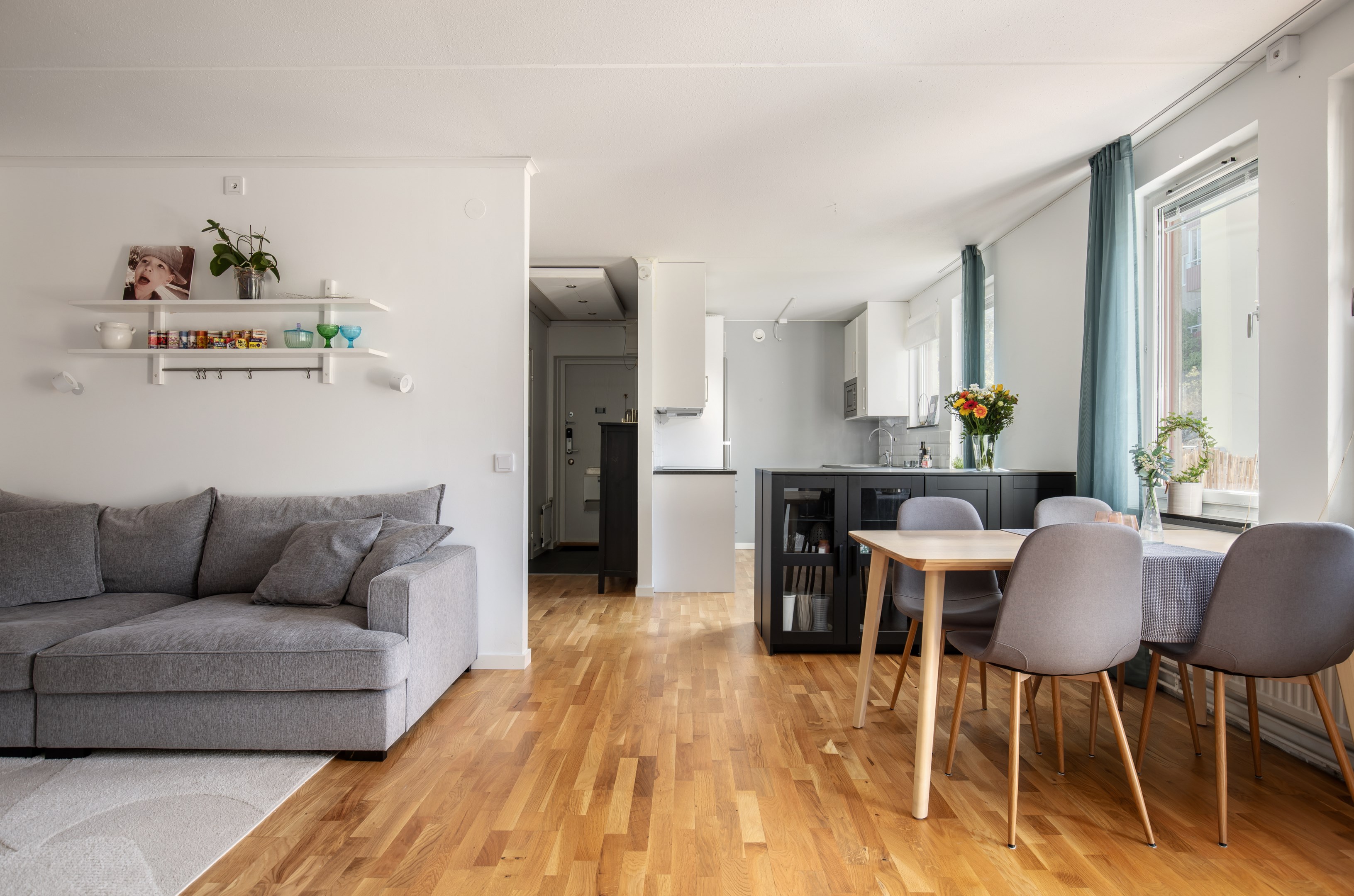 Bostadsbild från Ormingeringen 24A, Till salu i Västra Orminge, Nacka