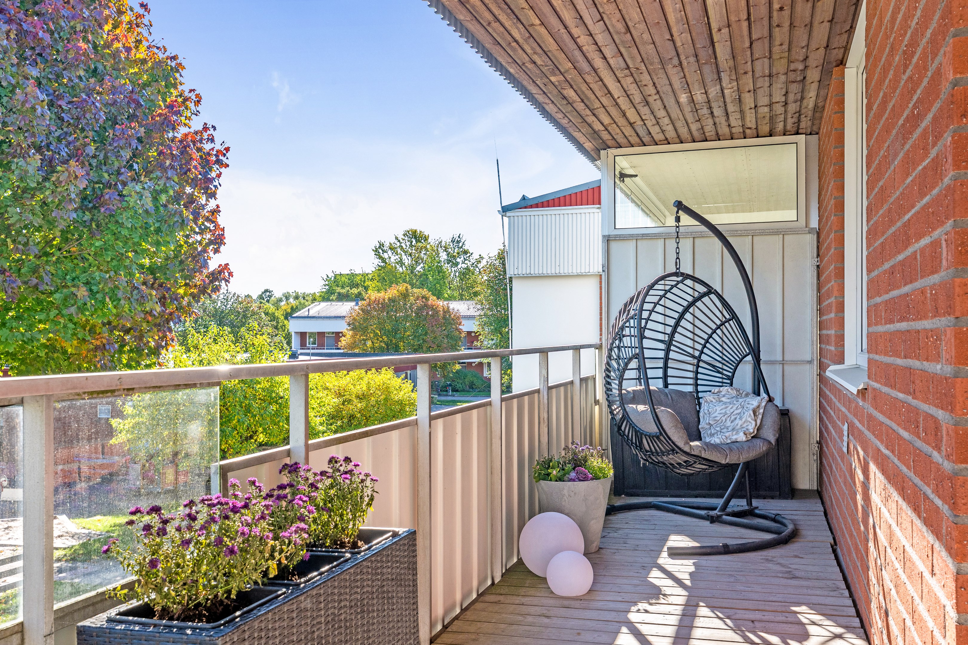 Bostadsbild från Gräslöksgatan 26, Kommande i Årsta, Uppsala