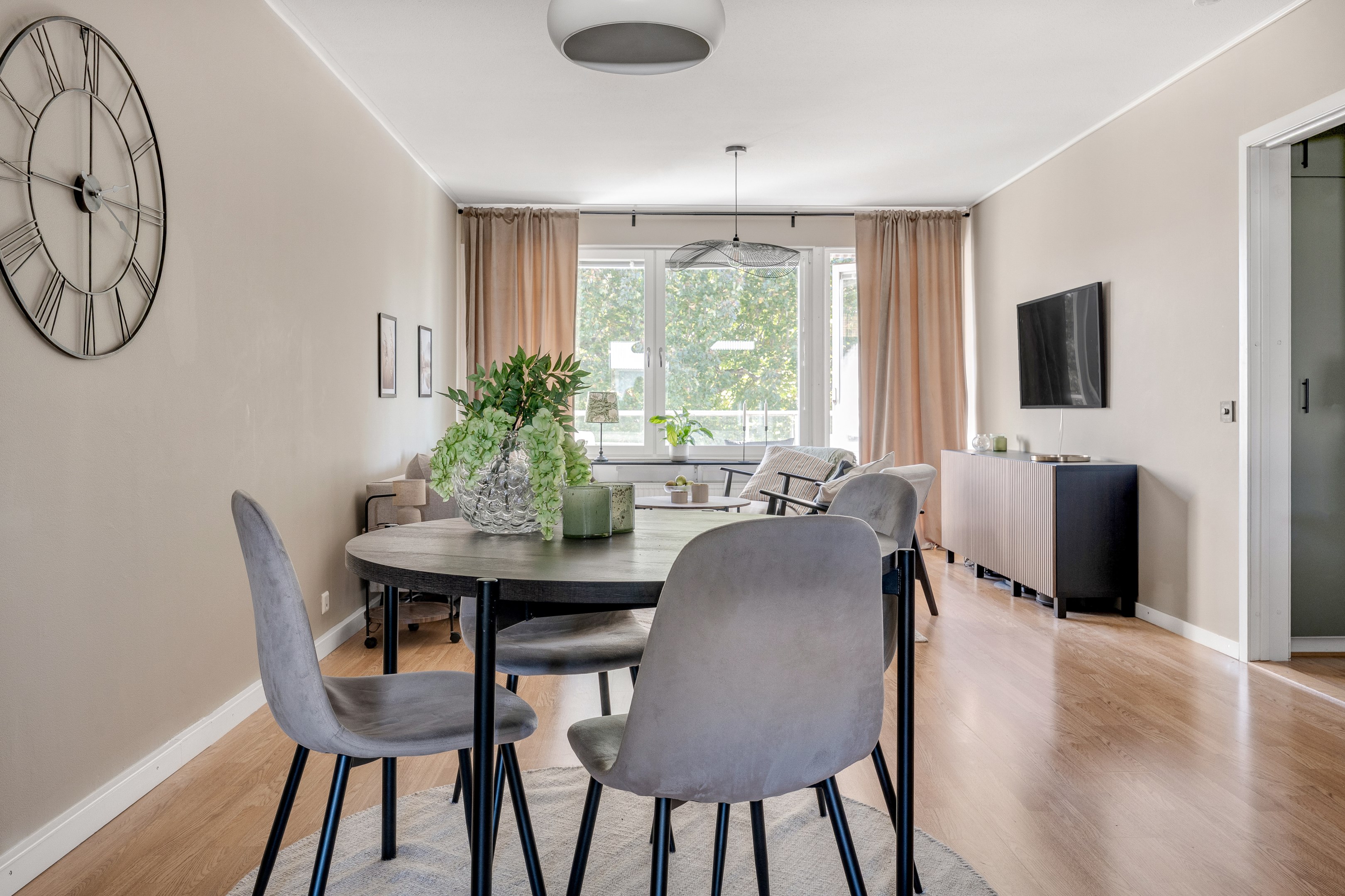 Bostadsbild från Gräslöksgatan 26, Kommande i Årsta, Uppsala