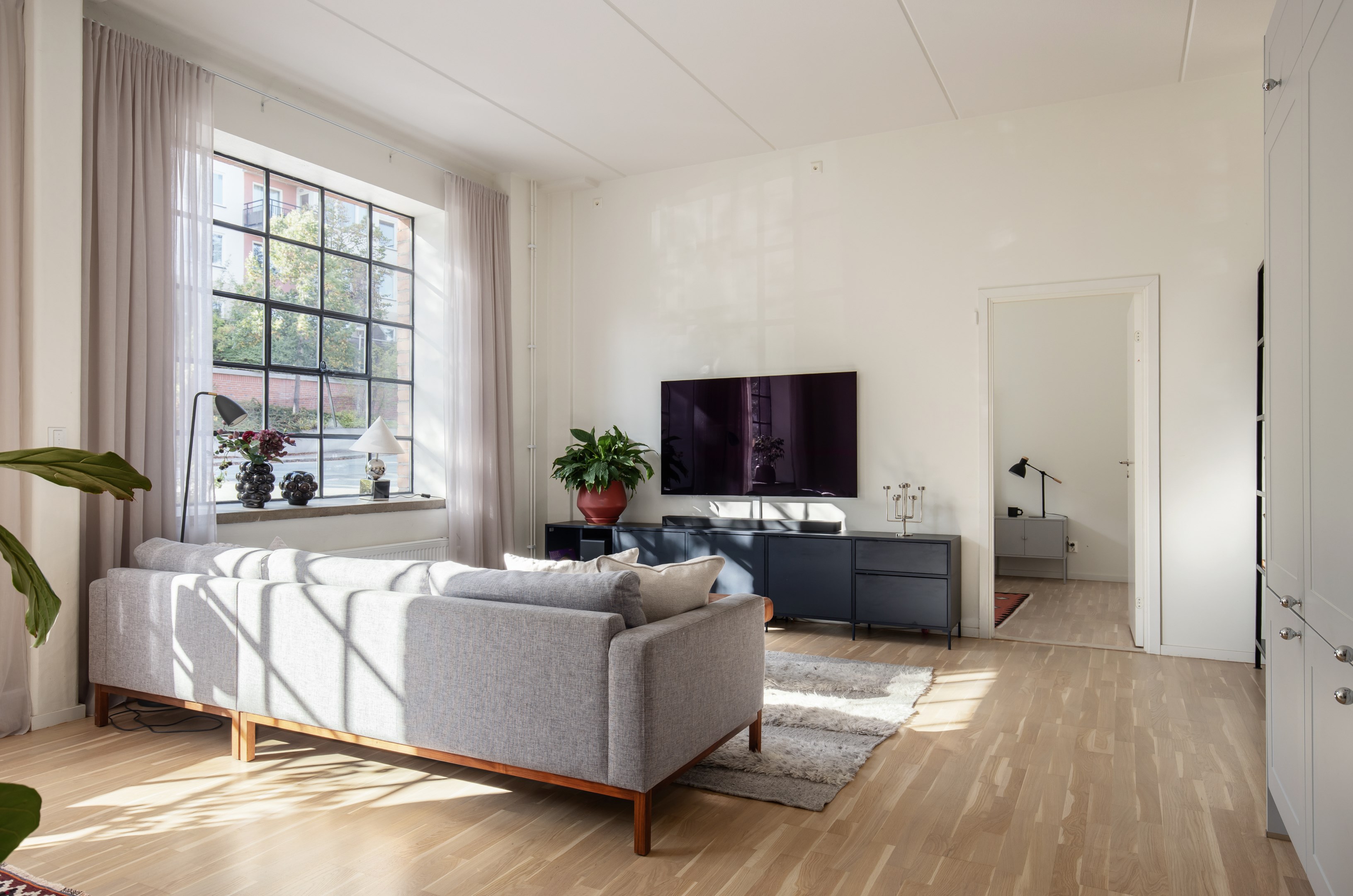 Bostadsbild från Winborgs väg 19, Till salu i Järla sjö, Nacka