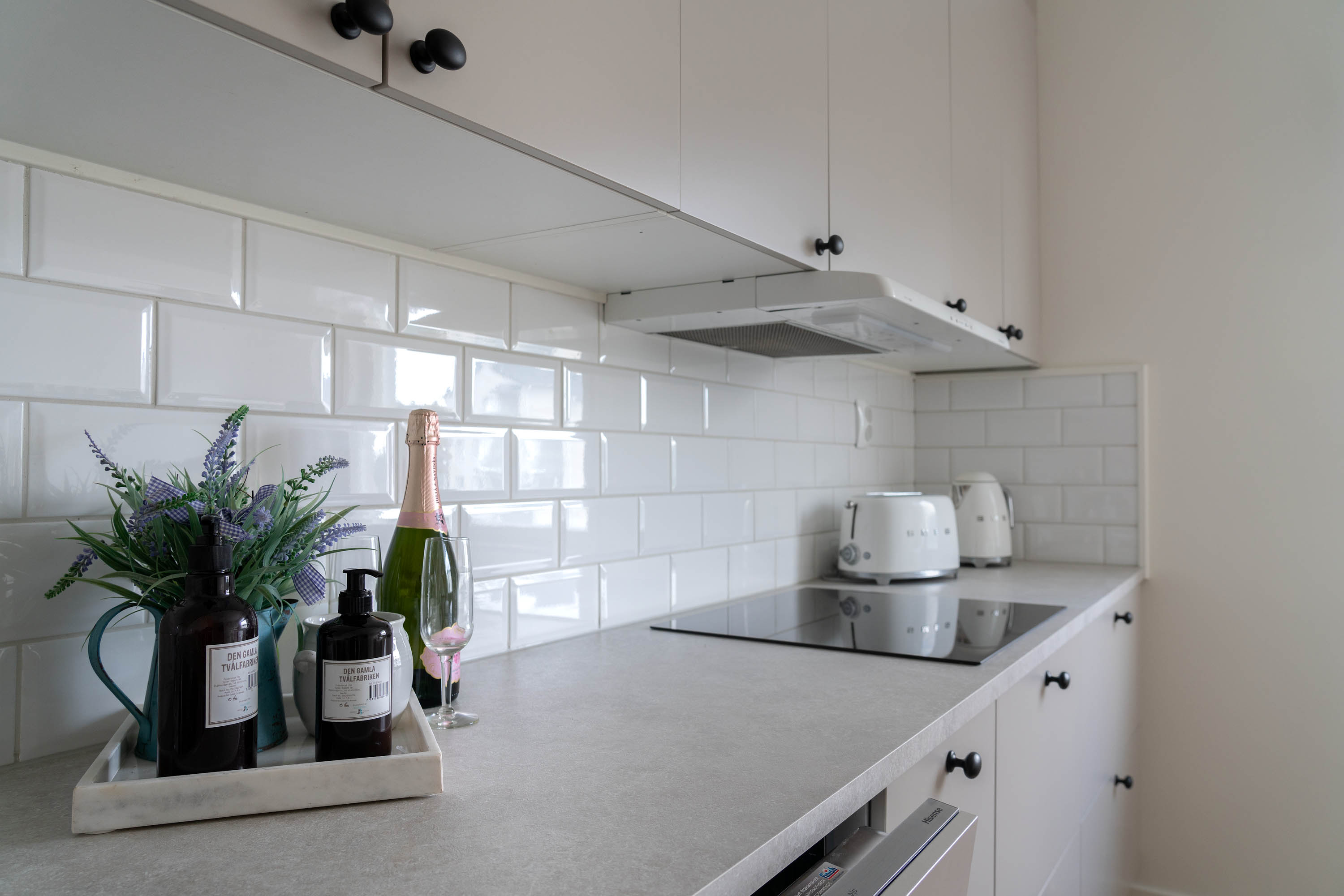 Bostadsbild från Tullingebergsvägen 44, Till salu i G:a Tullingeberg, Botkyrka
