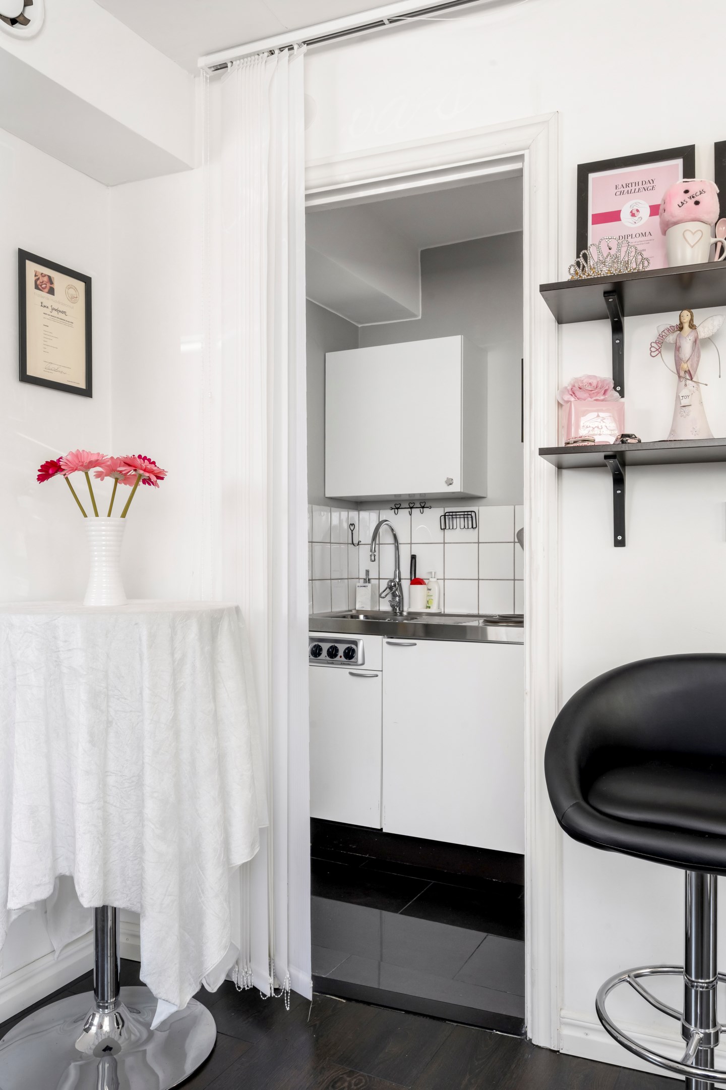Bostadsbild från Rundelsgränd 2B, Till salu i Öfre Slotts, Uppsala