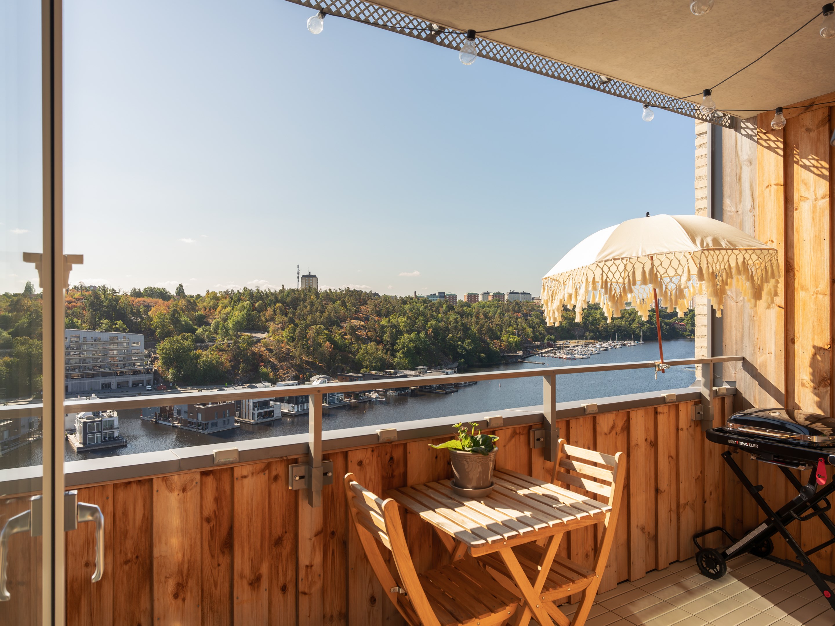 Bostadsbild från Kvarnholmsvägen 102, Kommande i Kvarnholmen, Nacka