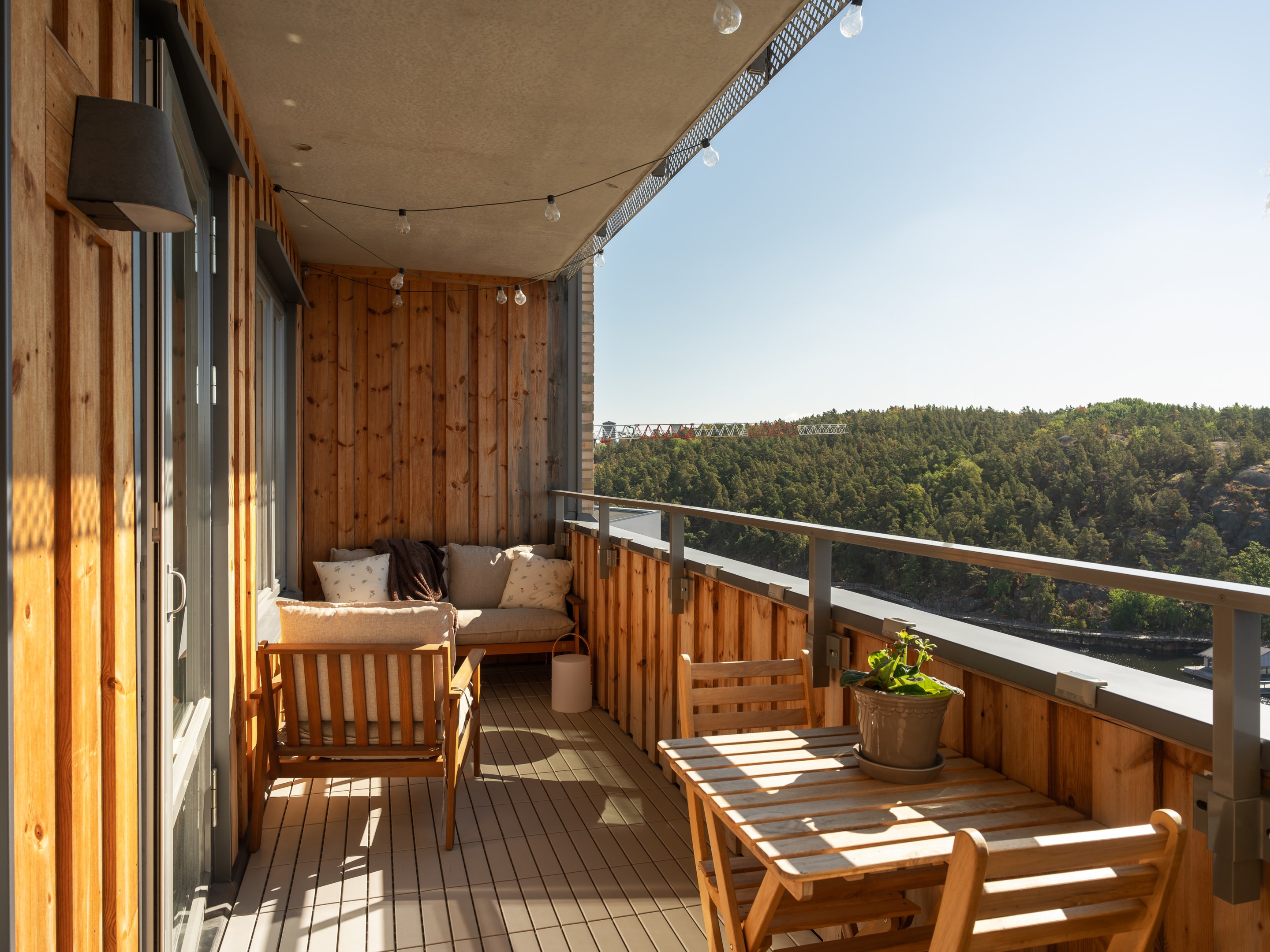 Bostadsbild från Kvarnholmsvägen 102, Kommande i Kvarnholmen, Nacka