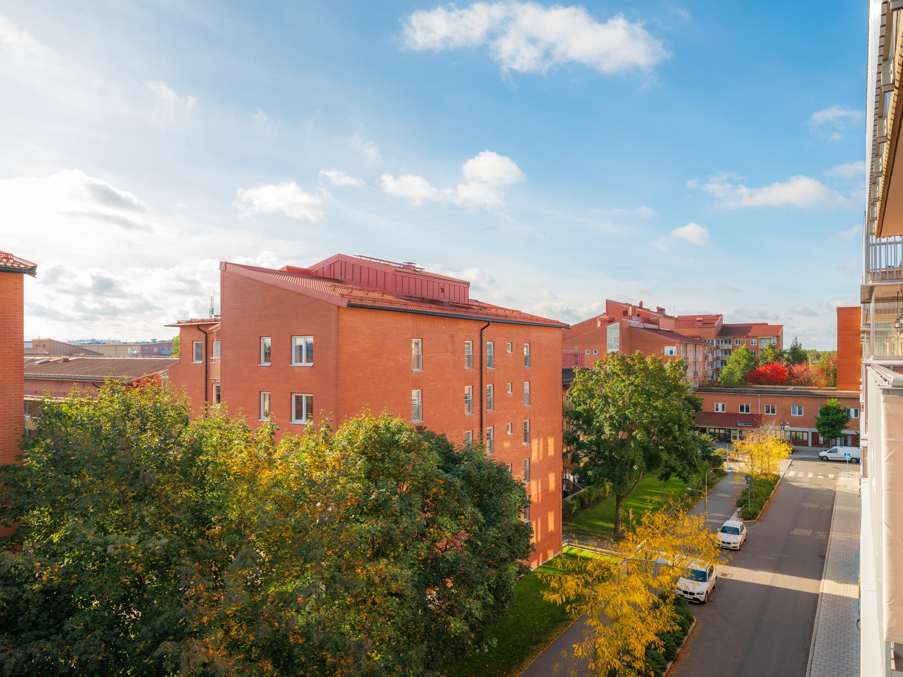 Bostadsbild från Sandalettgatan 18, Till salu i Älvsjöstaden, Stockholm