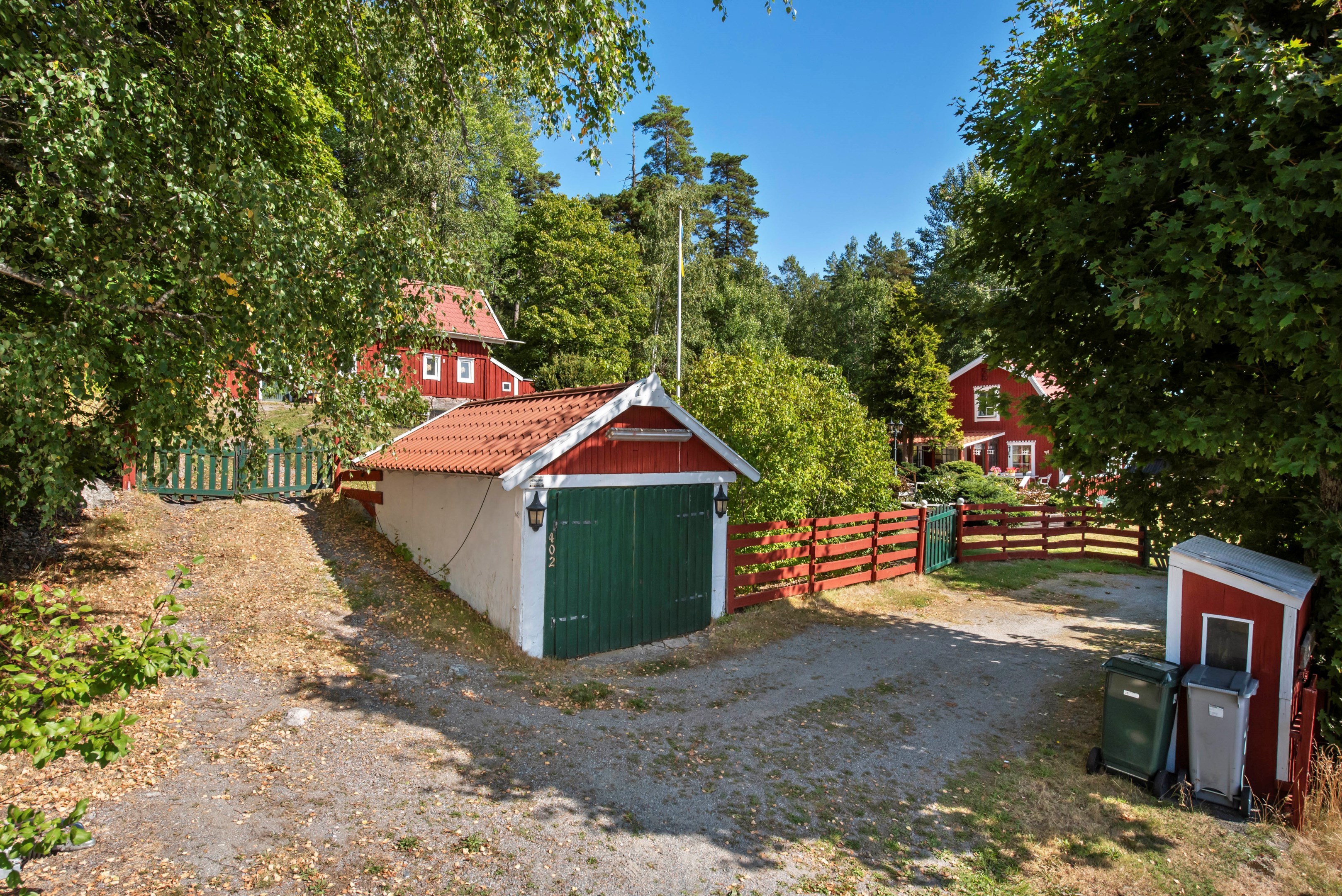 Garage