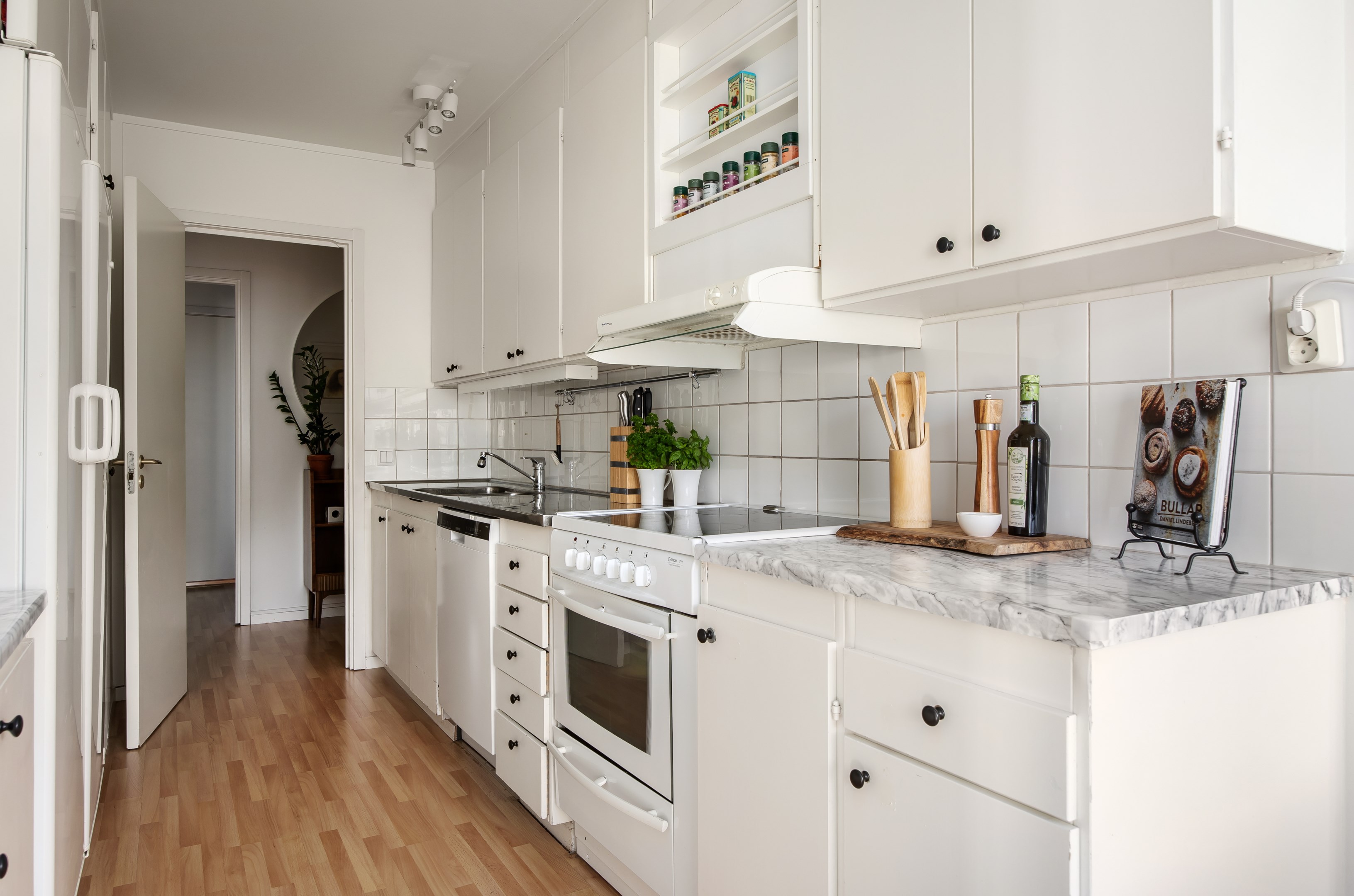Bostadsbild från Vinterbrinksvägen 51, 2tr, Till salu i Igelbodaplatån - Saltsjöbaden, Nacka