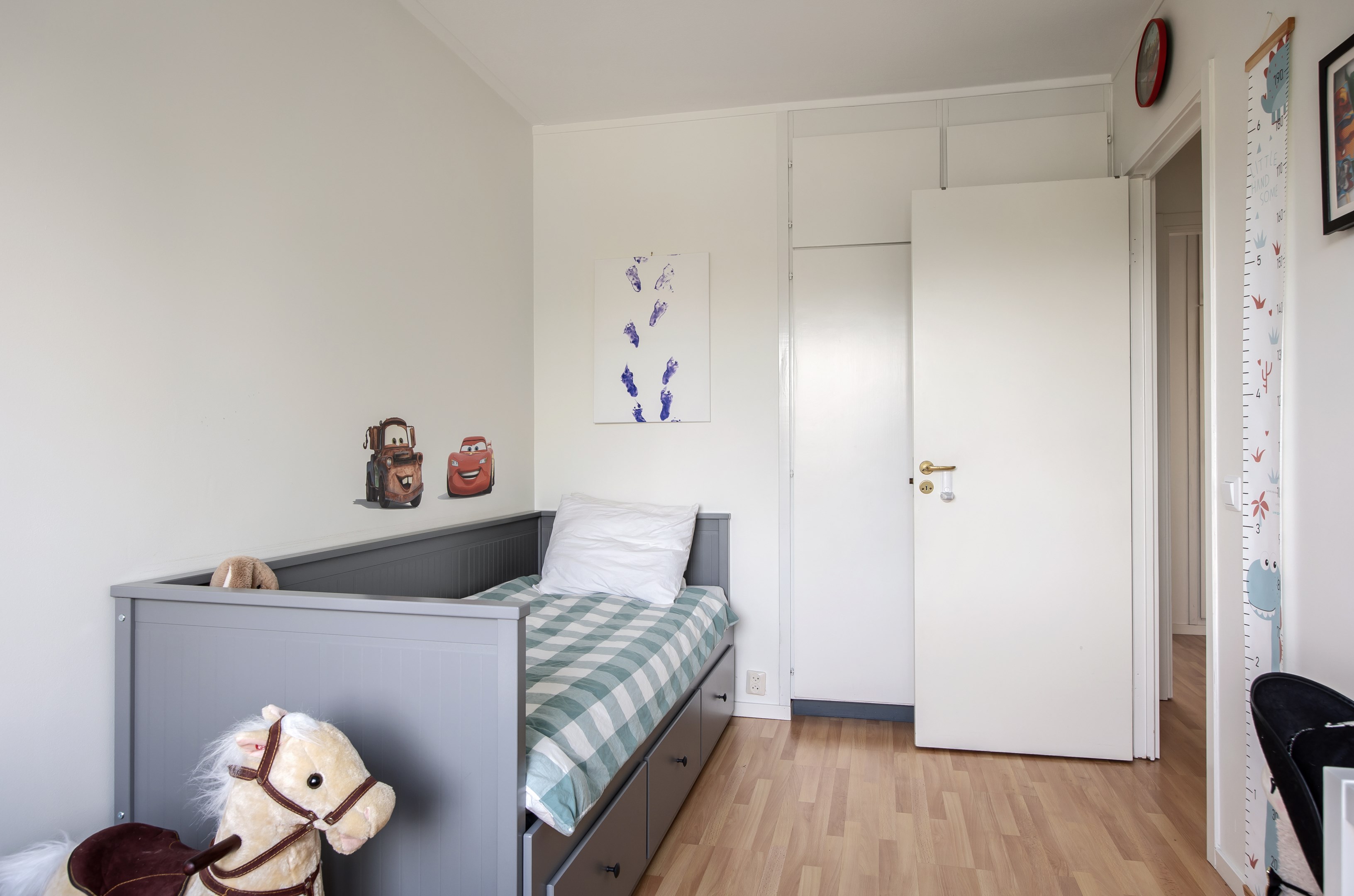 Bostadsbild från Vinterbrinksvägen 51, 2tr, Till salu i Igelbodaplatån - Saltsjöbaden, Nacka