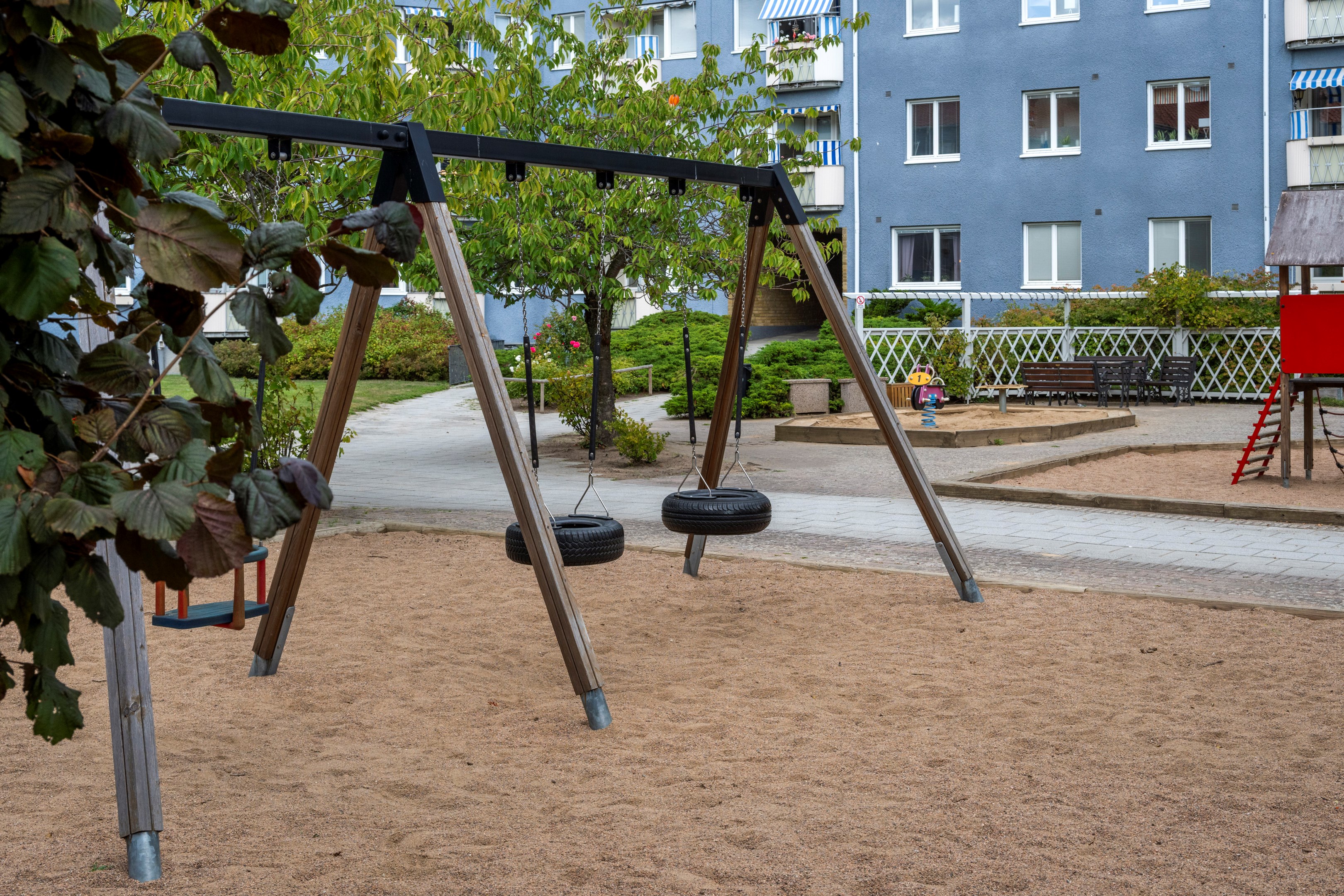 Lekplats på gården
