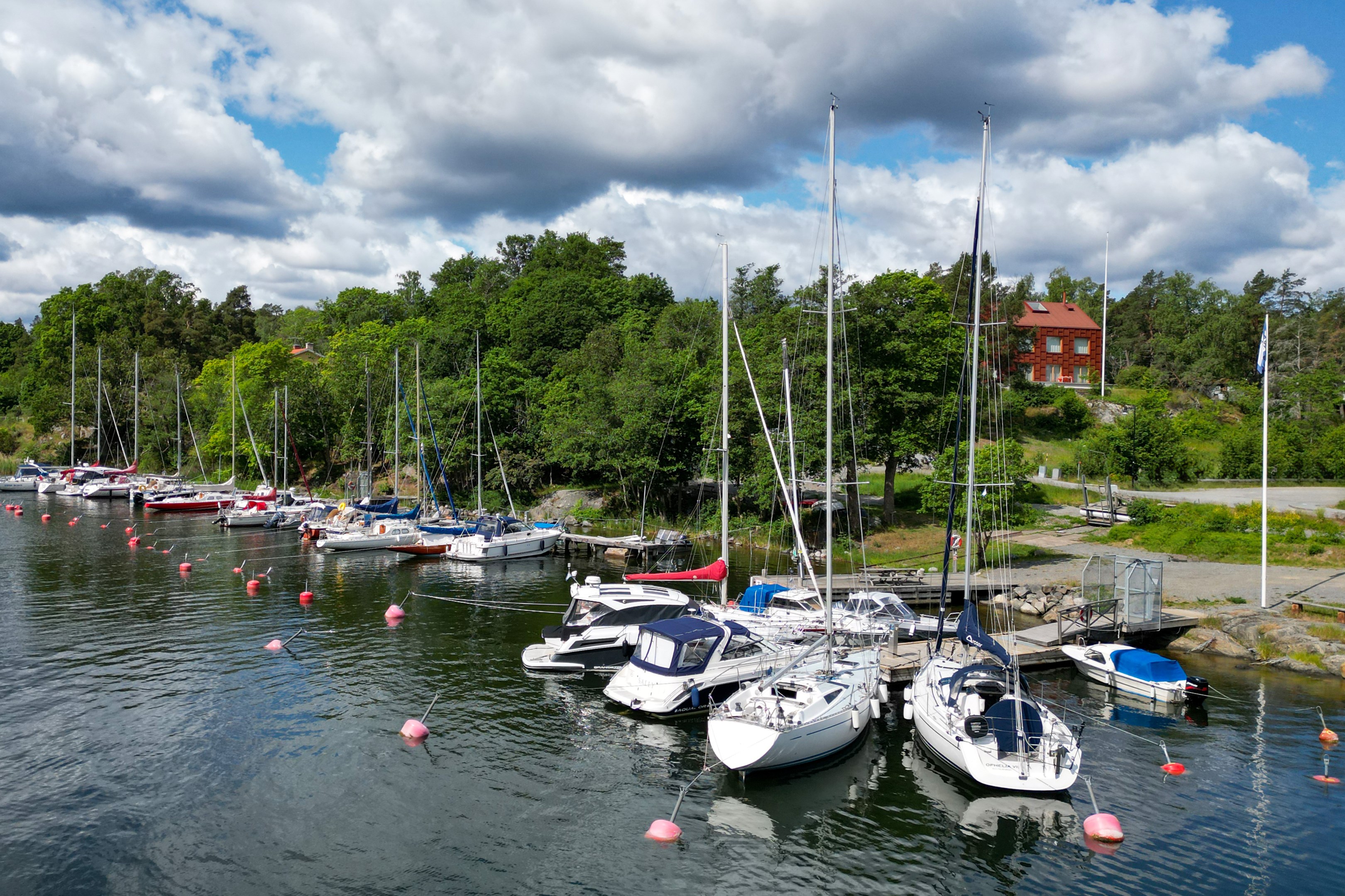 Bostadsbild från Solbrinken 13, Till salu i Gustavsvik, Nacka
