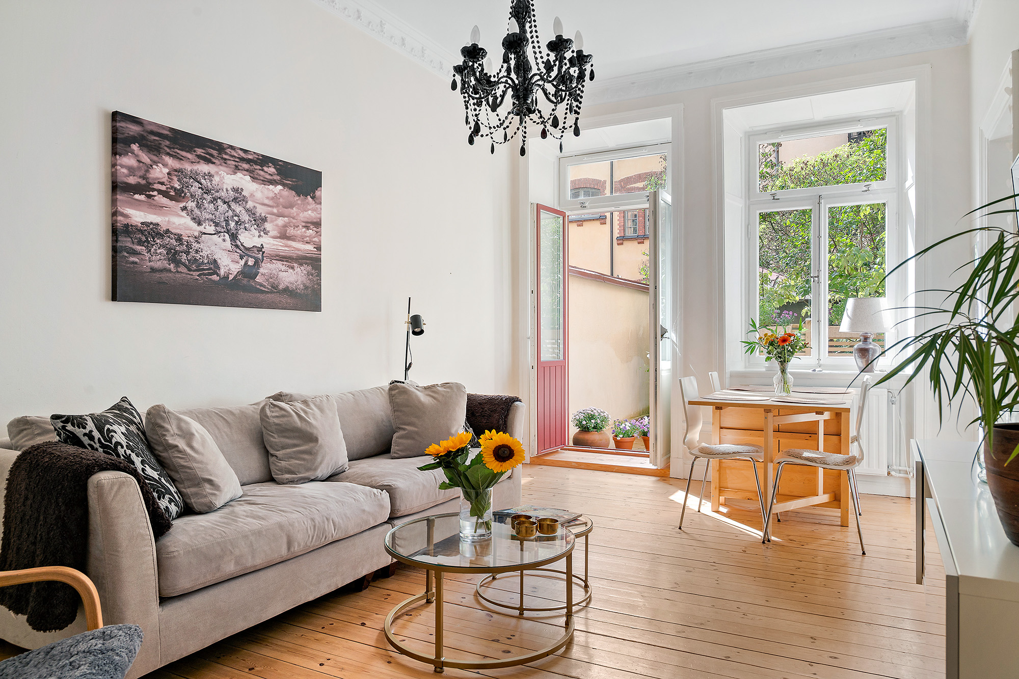 Bostadsbild från Döbelnsgatan 87, Såld i Vasastan, Stockholm
