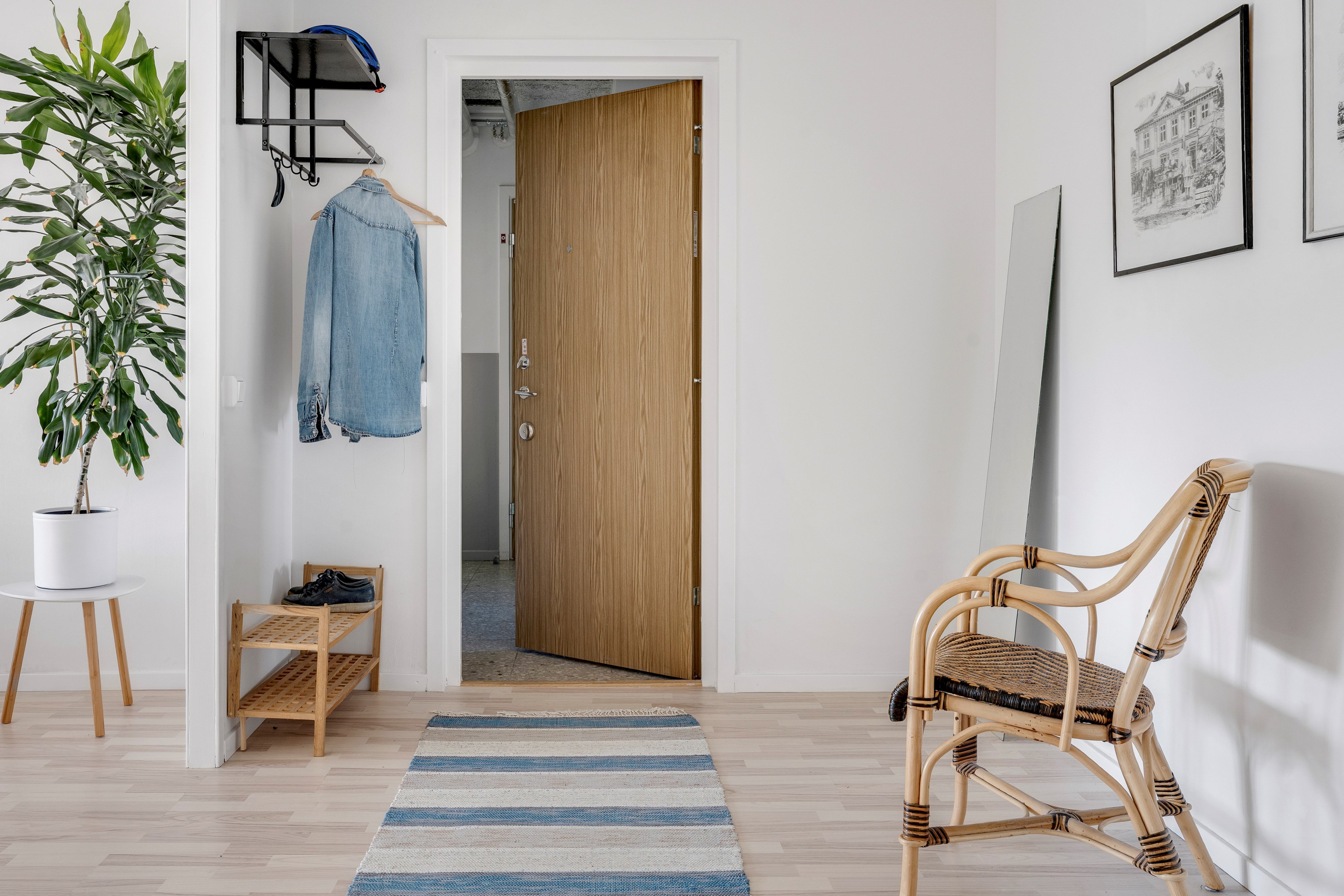 Bostadsbild från Körvelgatan 51B, Till salu i Årsta, Uppsala
