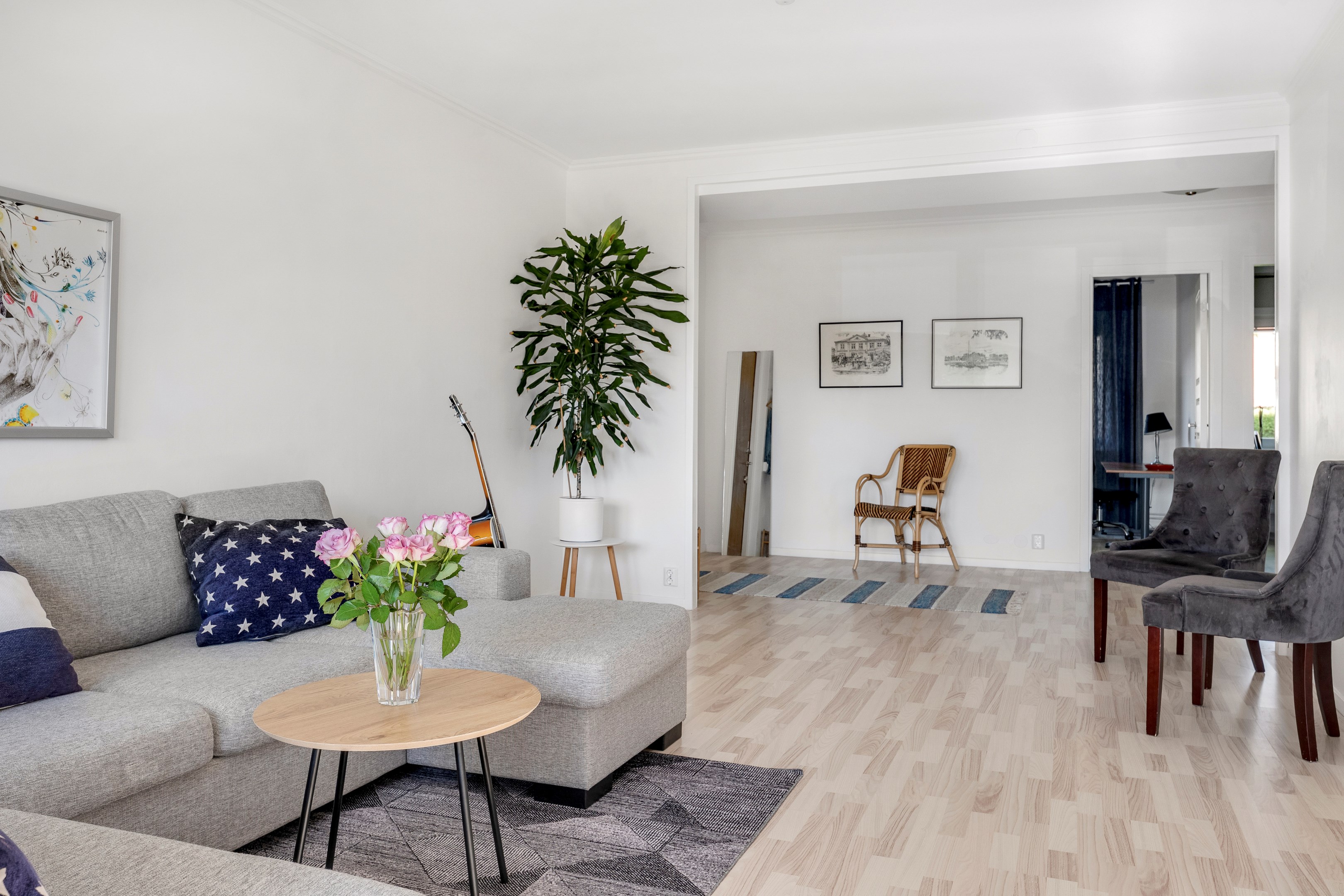 Bostadsbild från Körvelgatan 51B, Till salu i Årsta, Uppsala