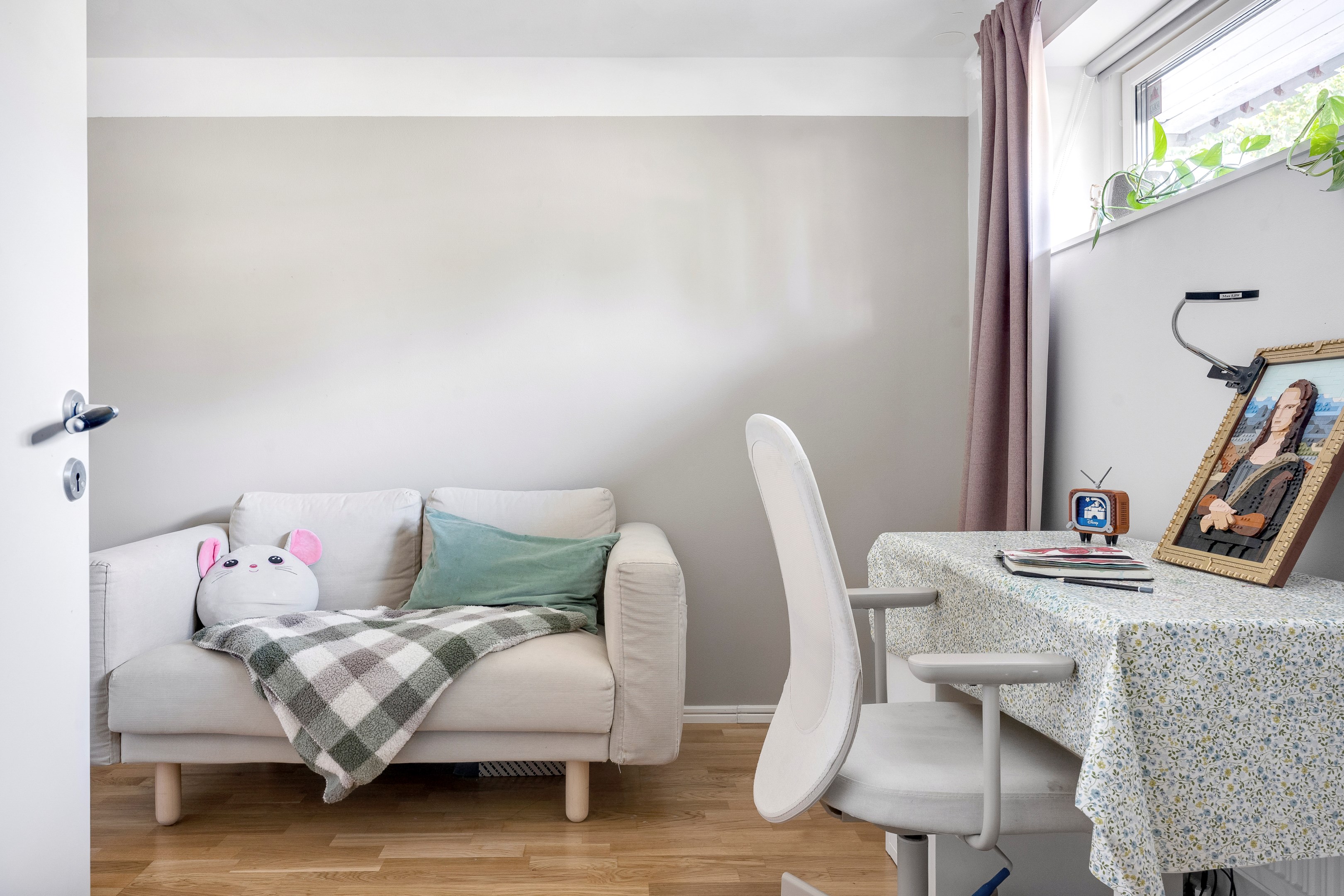 Bostadsbild från Stackmästarvägen 6, Till salu i Valsätra, Uppsala