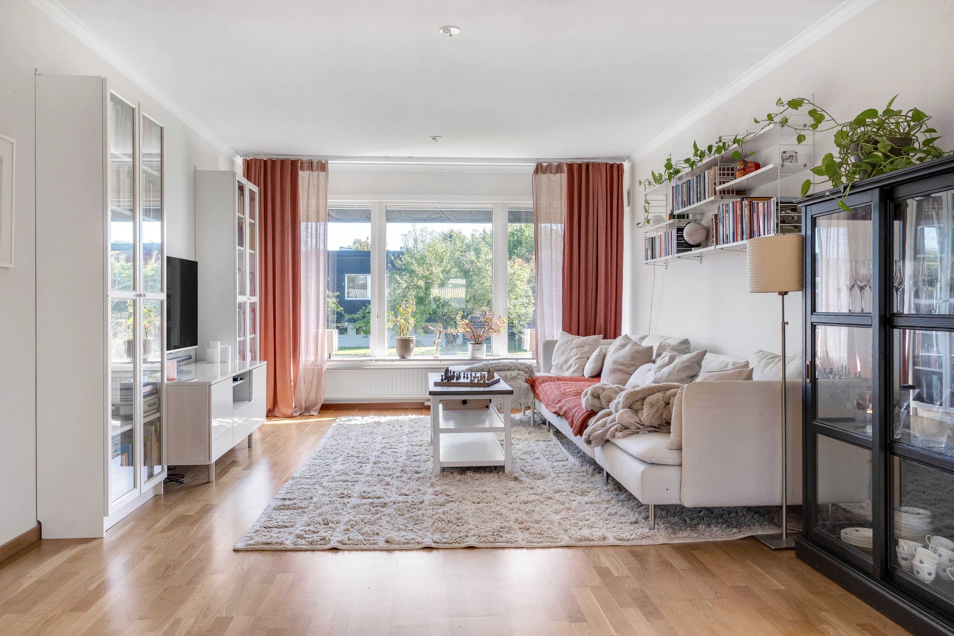 Bostadsbild från Stackmästarvägen 6, Till salu i Valsätra, Uppsala