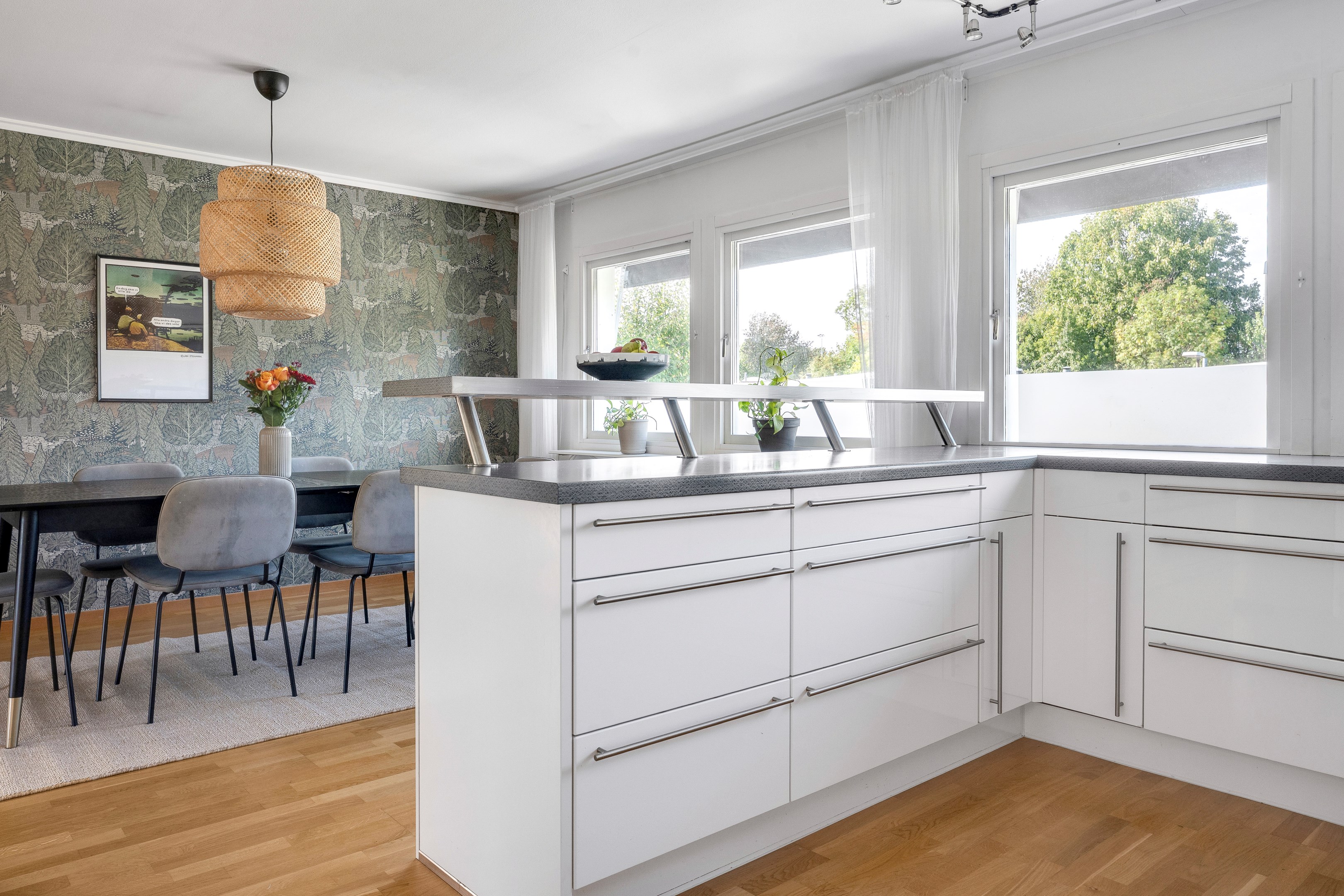 Bostadsbild från Stackmästarvägen 6, Till salu i Valsätra, Uppsala