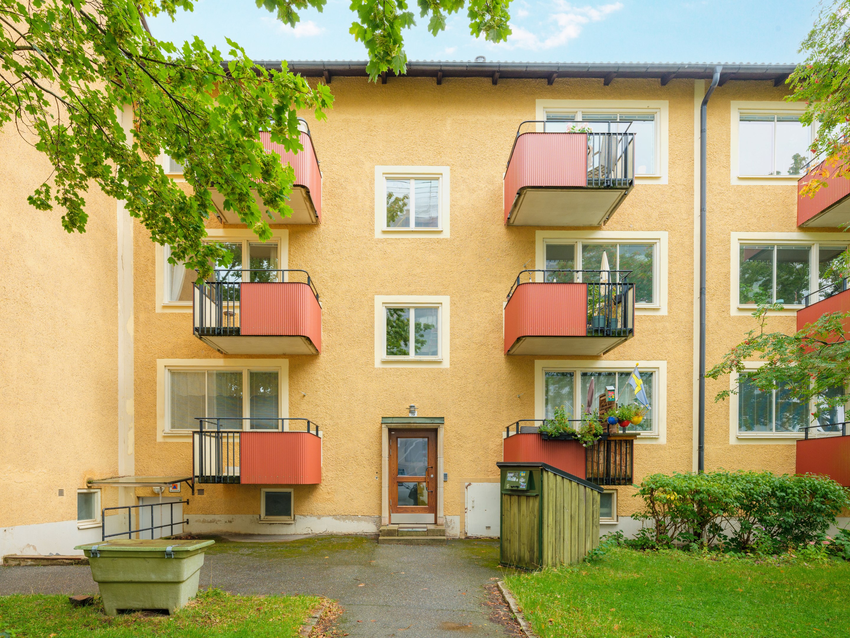 Bostadsbild från Riksdalervägen 18, Kommande i Hägerstensåsen, Stockholm