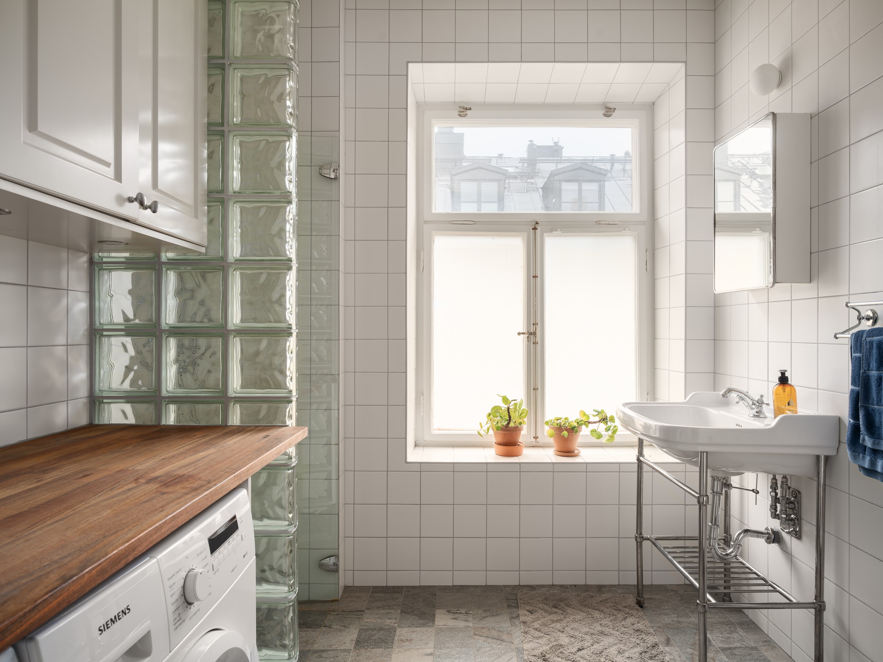 Bostadsbild från Gästrikegatan 9B, Till salu i Vasastan, Stockholm